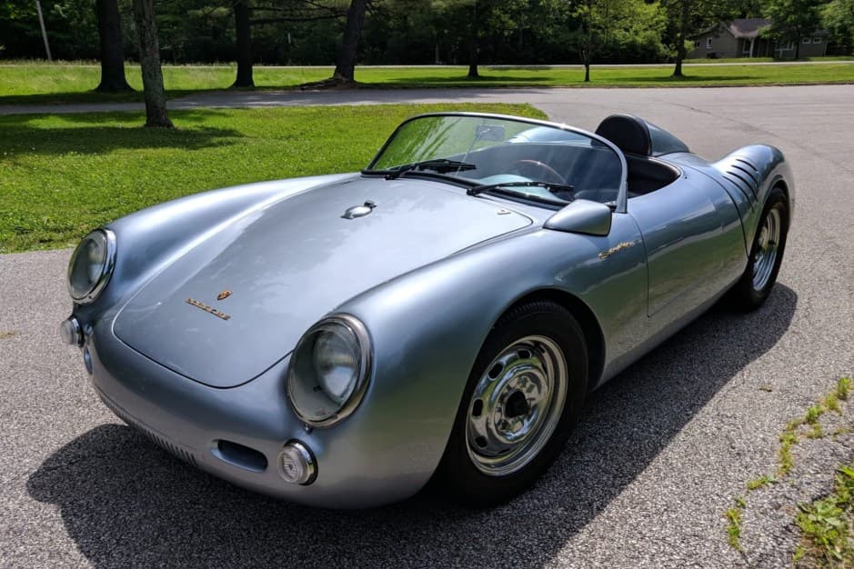 0 Porsche 550 Spyder Replica sold for $36,000