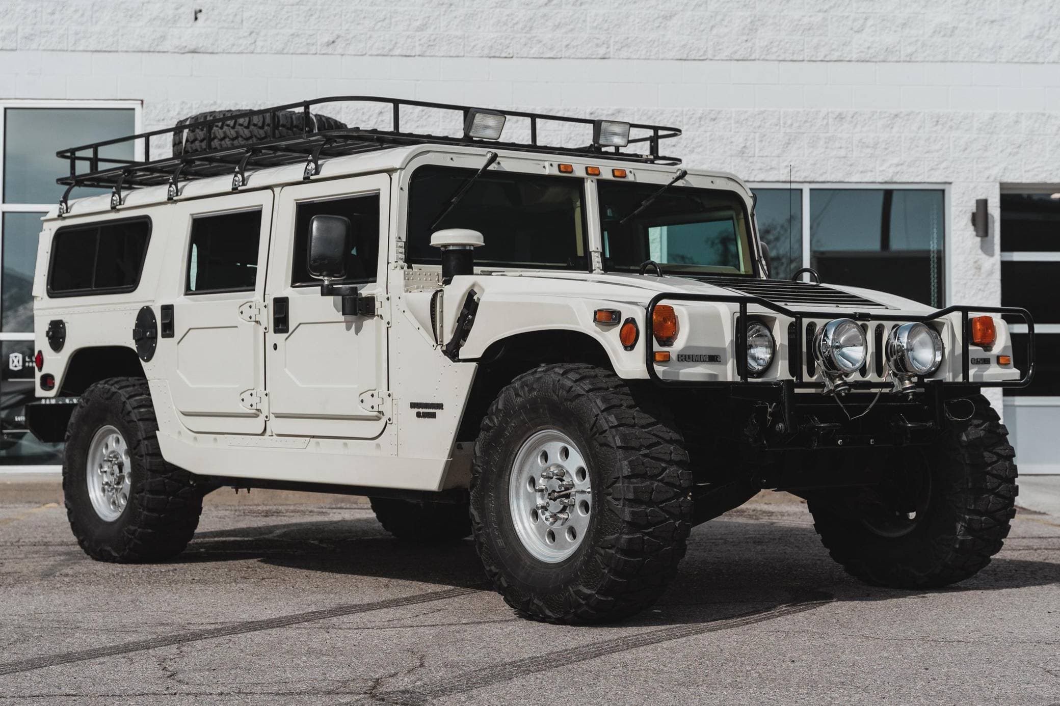1998 AM General Hummer sold for $62,000