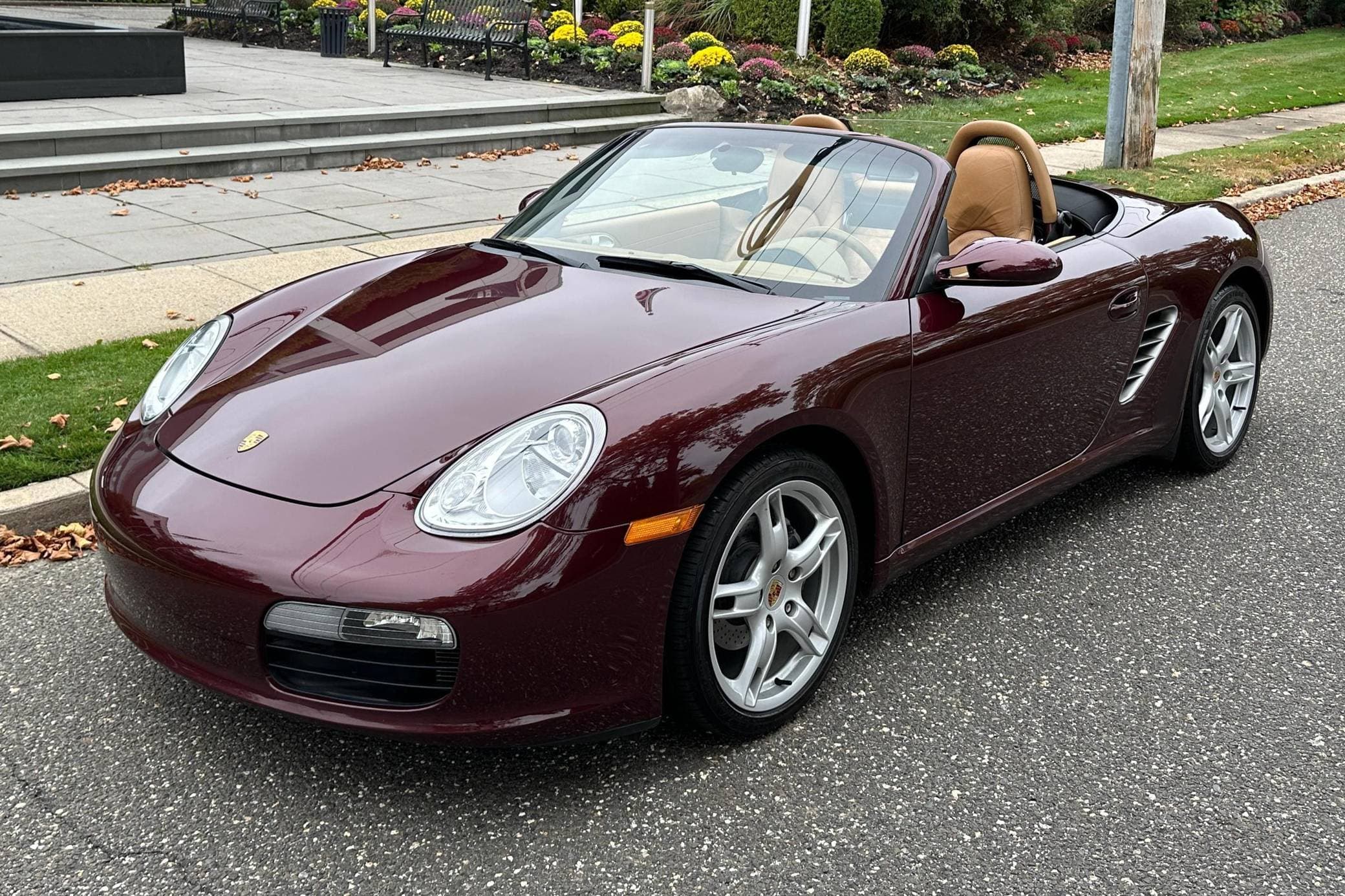 2005 Porsche 987 Boxster sold for $18,750
