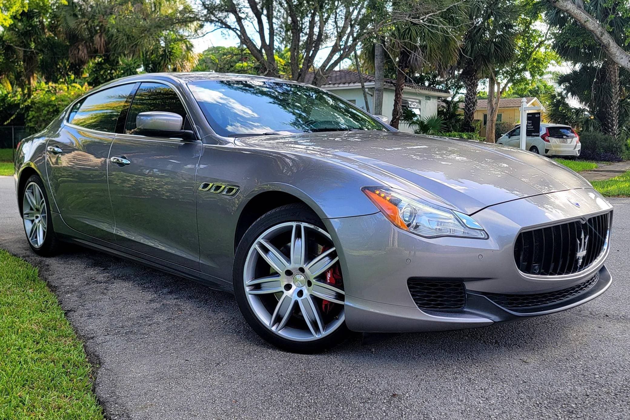 2016 Maserati Quattroporte sold for $14,459