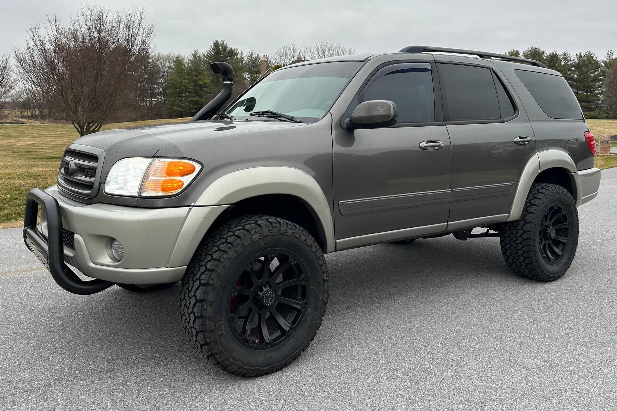 2004 Toyota Sequoia sold for $8,800