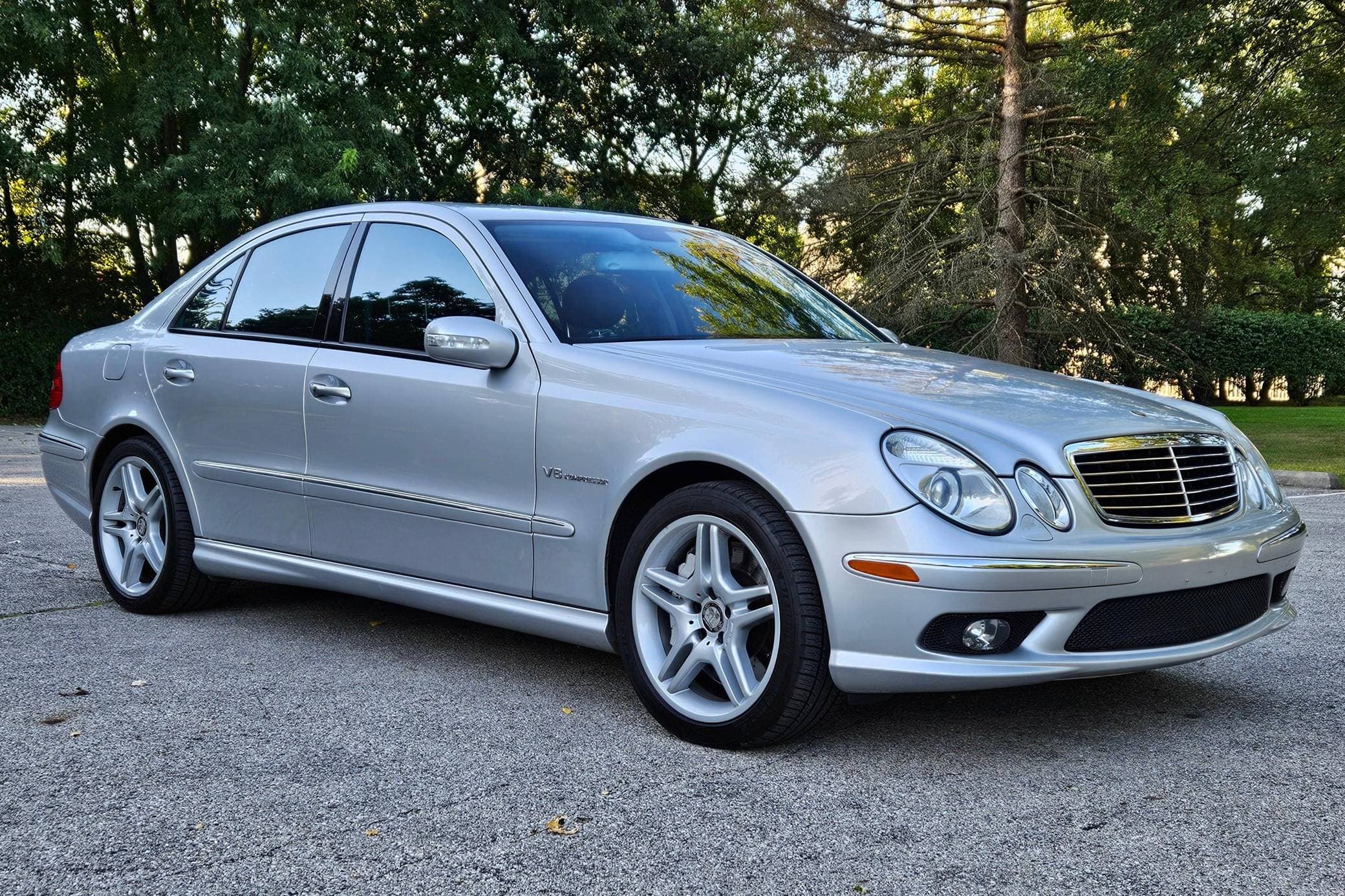 2005 Mercedes-Benz W211 E55 AMG sold for $13,100