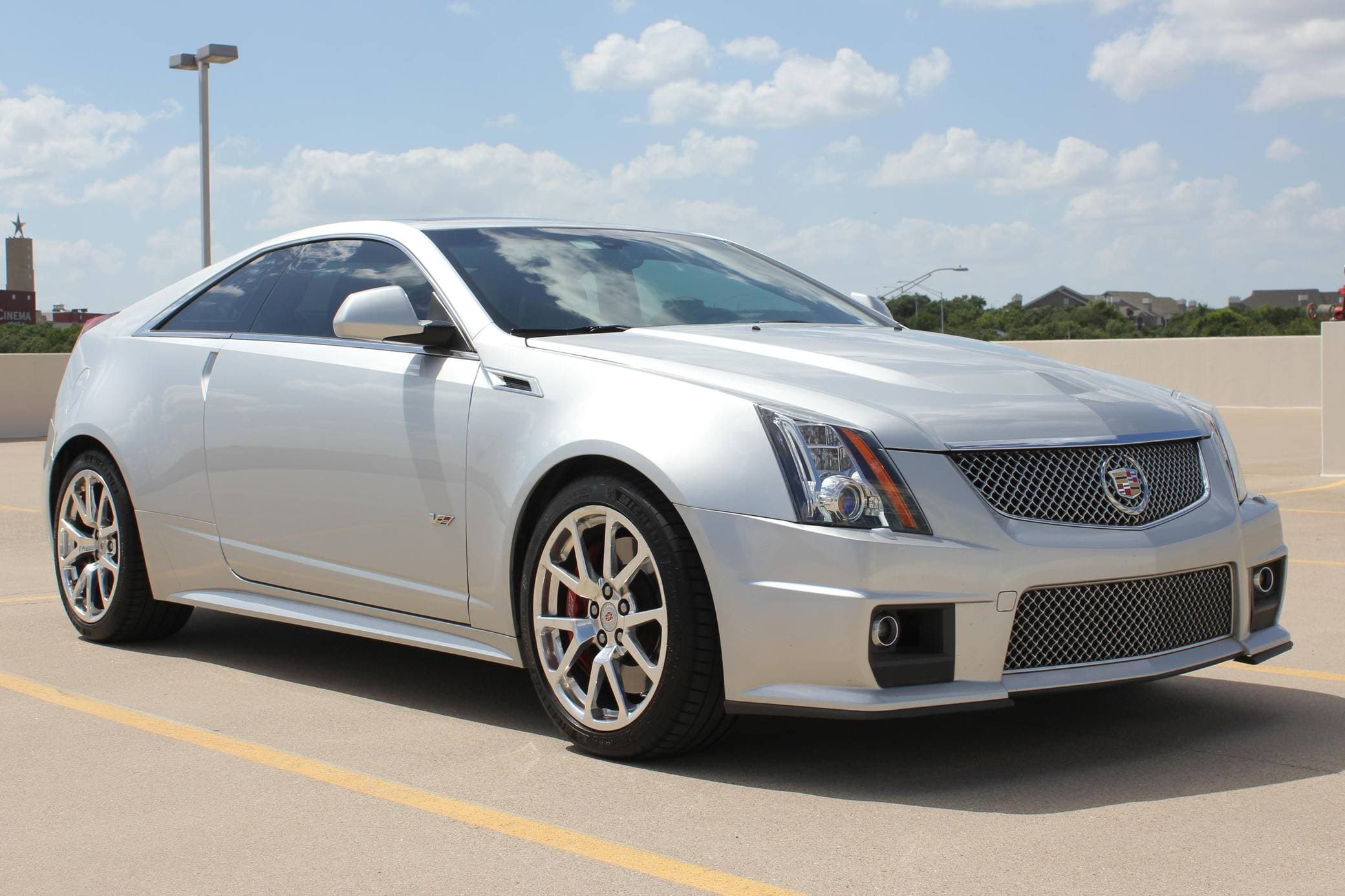 2014 Cadillac CTS-V sold for $39,000