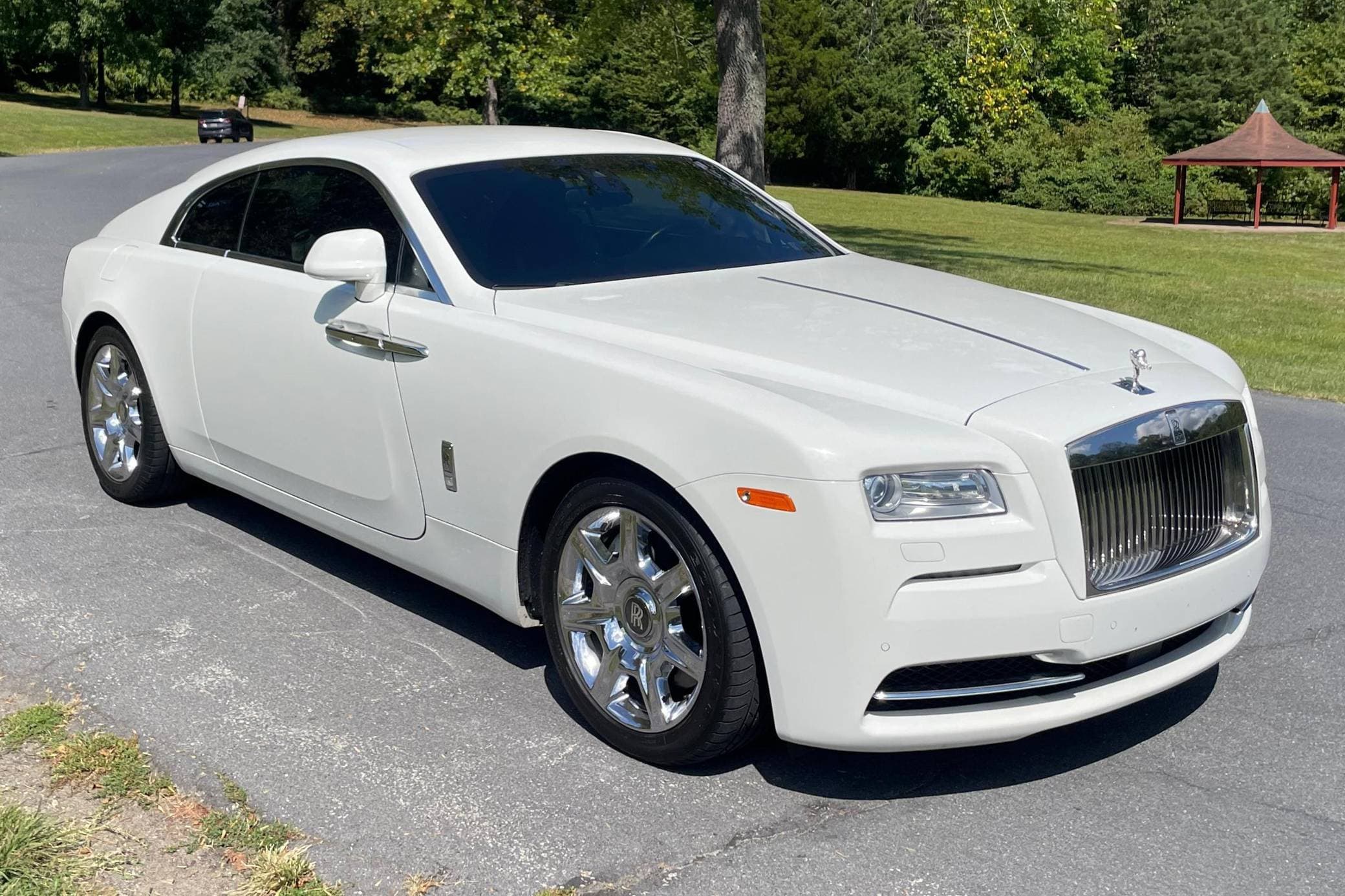 2015 Rolls-Royce Wraith sold for $105,000