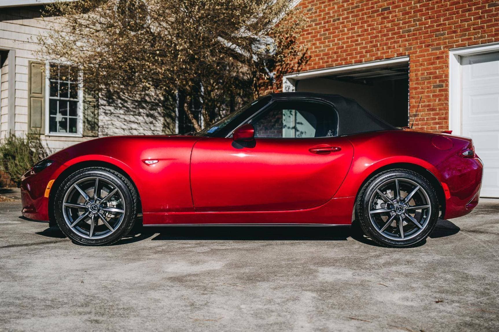 2019 Mazda ND Miata sold for $25,750