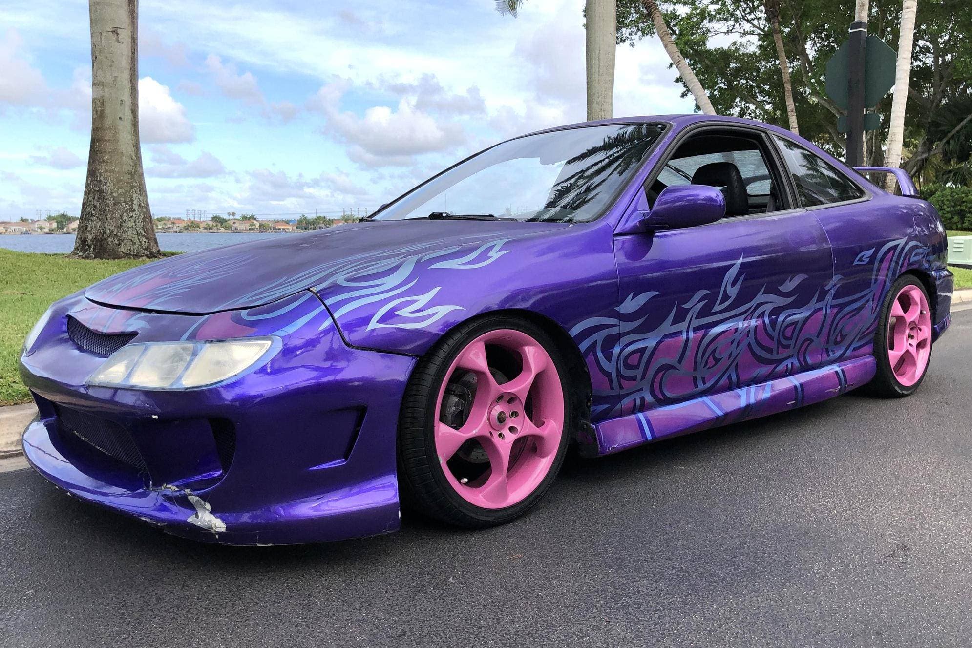 1994 Acura Integra sold for $5,200