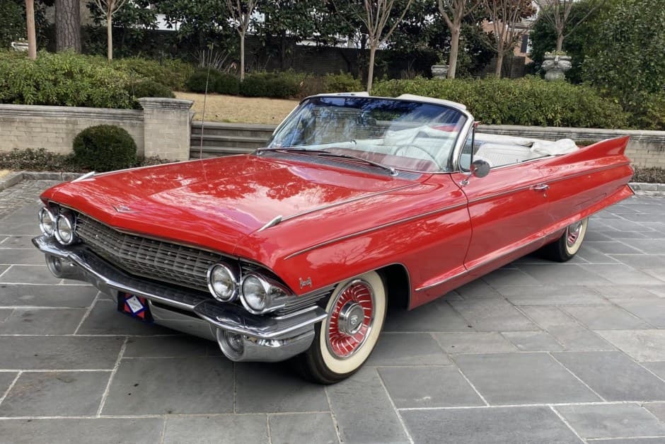 1961 Cadillac Eldorado sold for $38,250