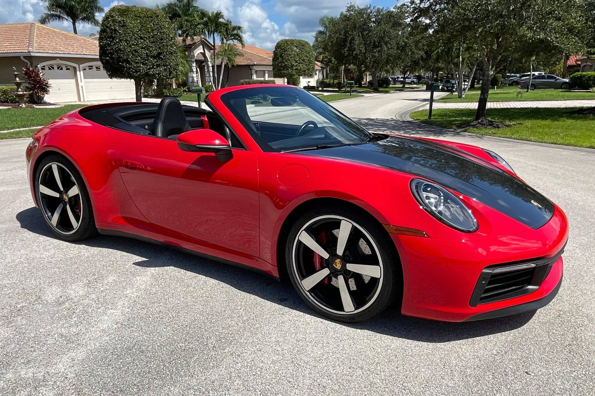 2021 Porsche 992 911 sold for $115,500