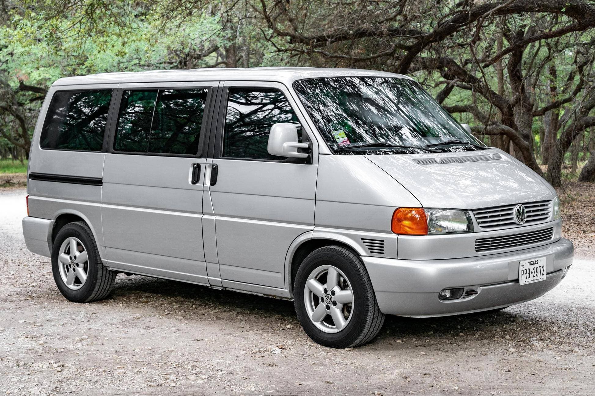 2001 Volkswagen Eurovan sold for $10,600