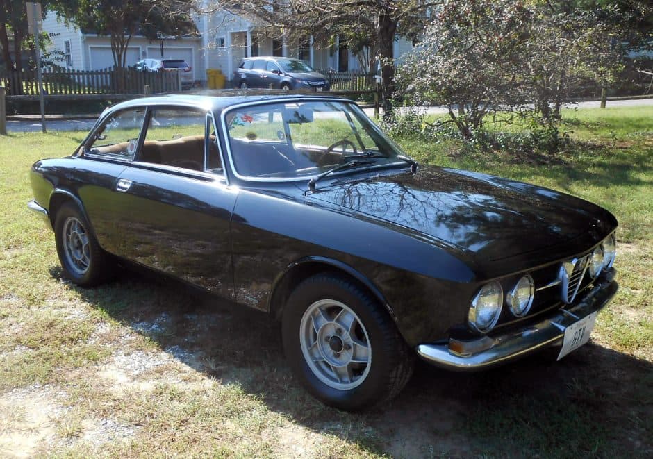 1967 Alfa Romeo 105/115 Series Coupe sold for $20,000