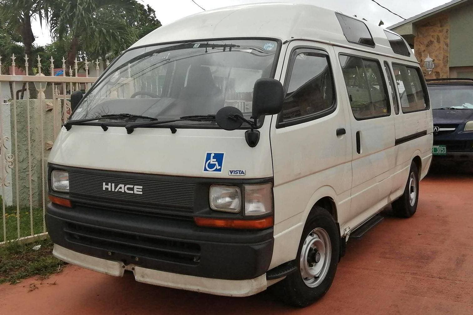 1993 Toyota HiAce sold for $8,000