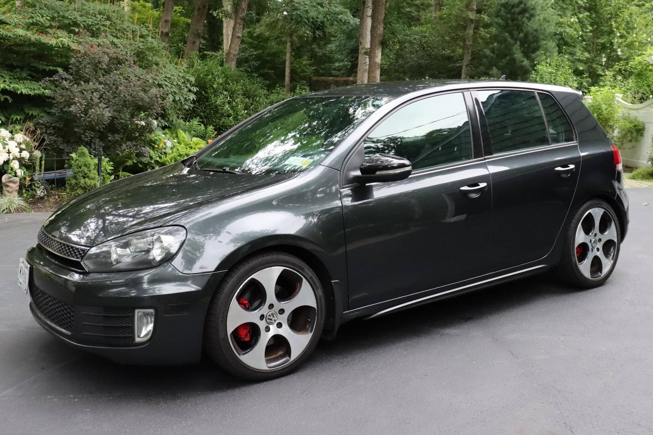 2011 Volkswagen Mk6 GTI sold for $8,000