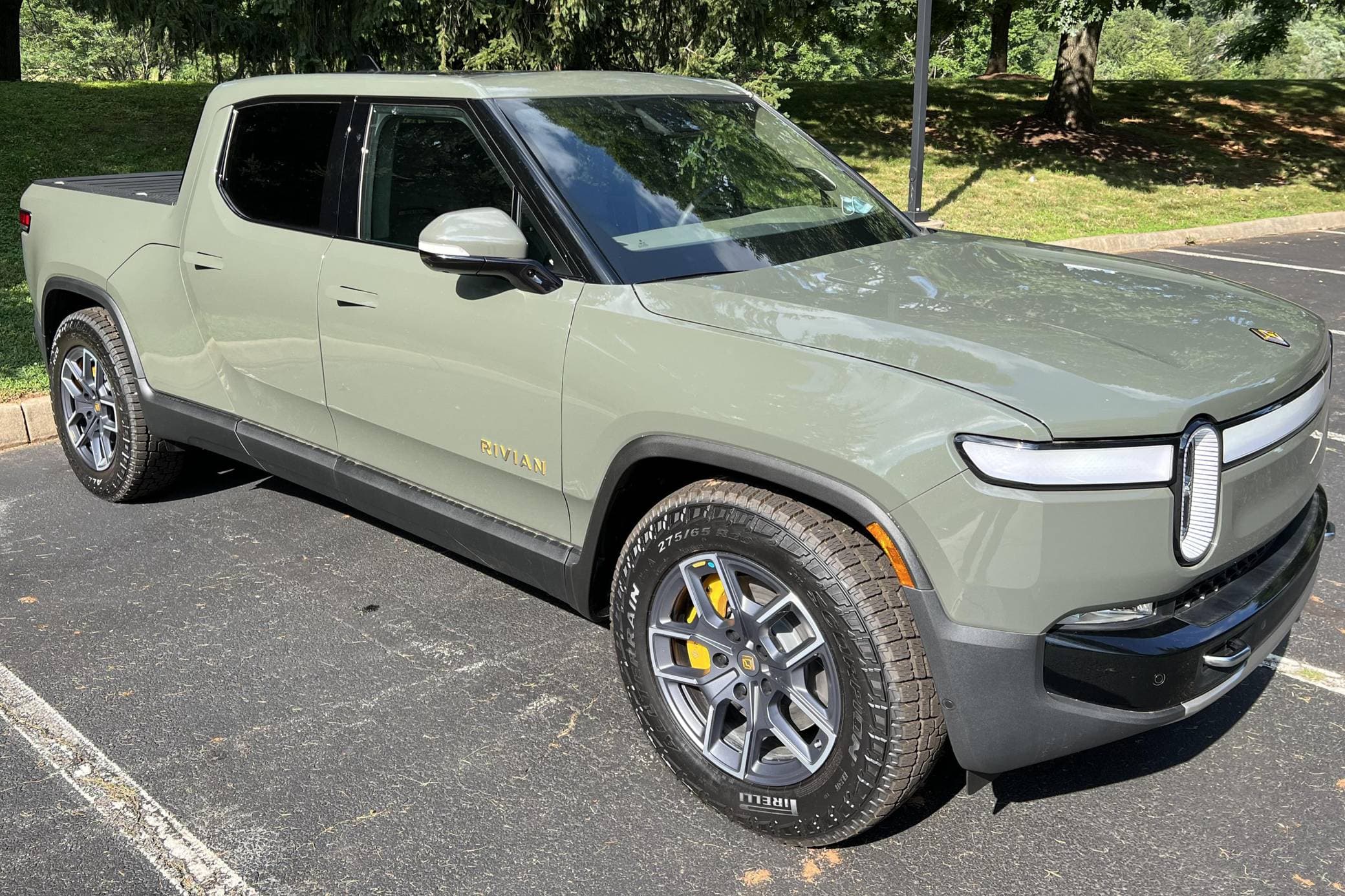 2022 Rivian R1T sold for $111,000