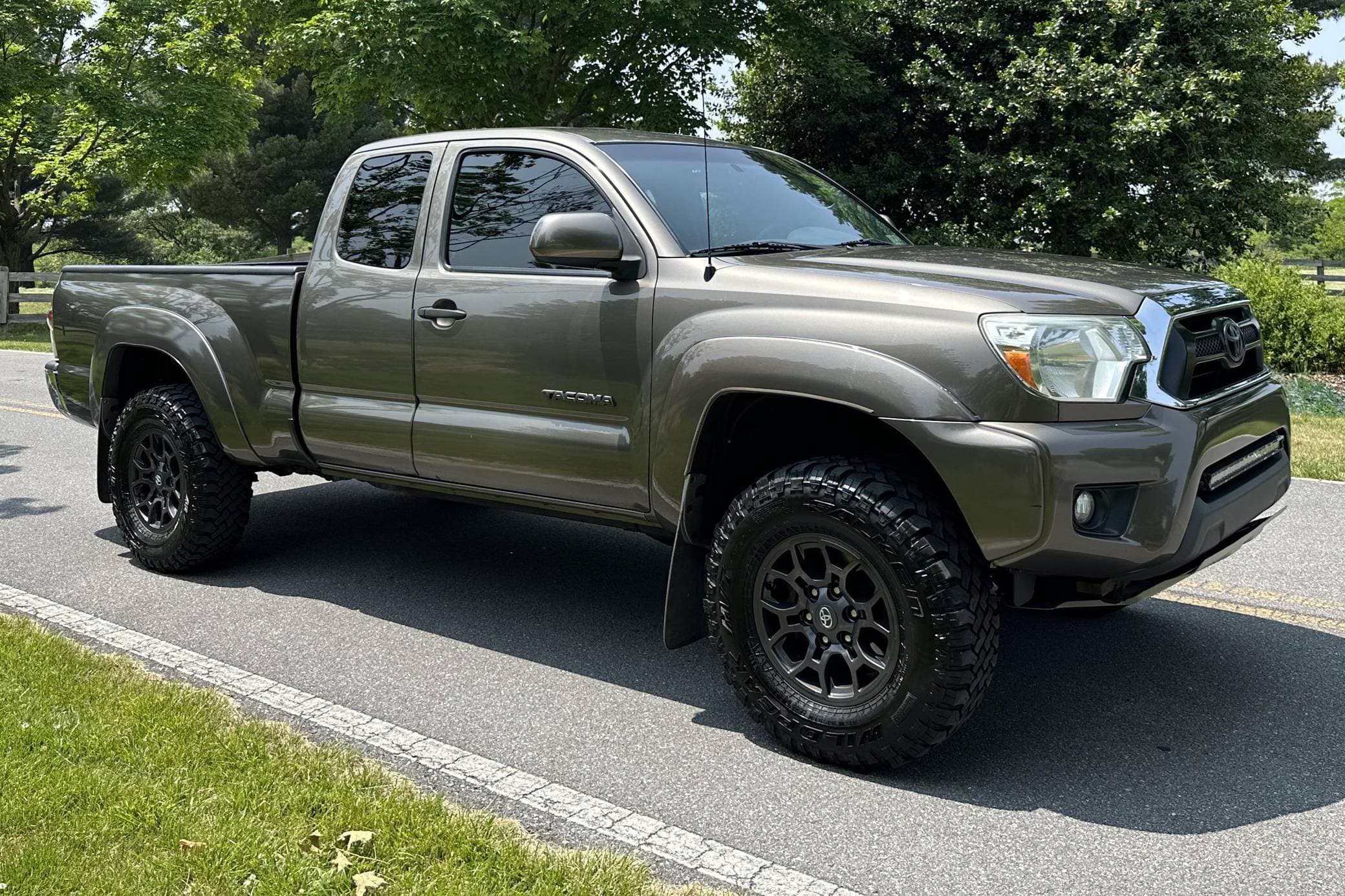 2012 Toyota Tacoma sold for $15,555