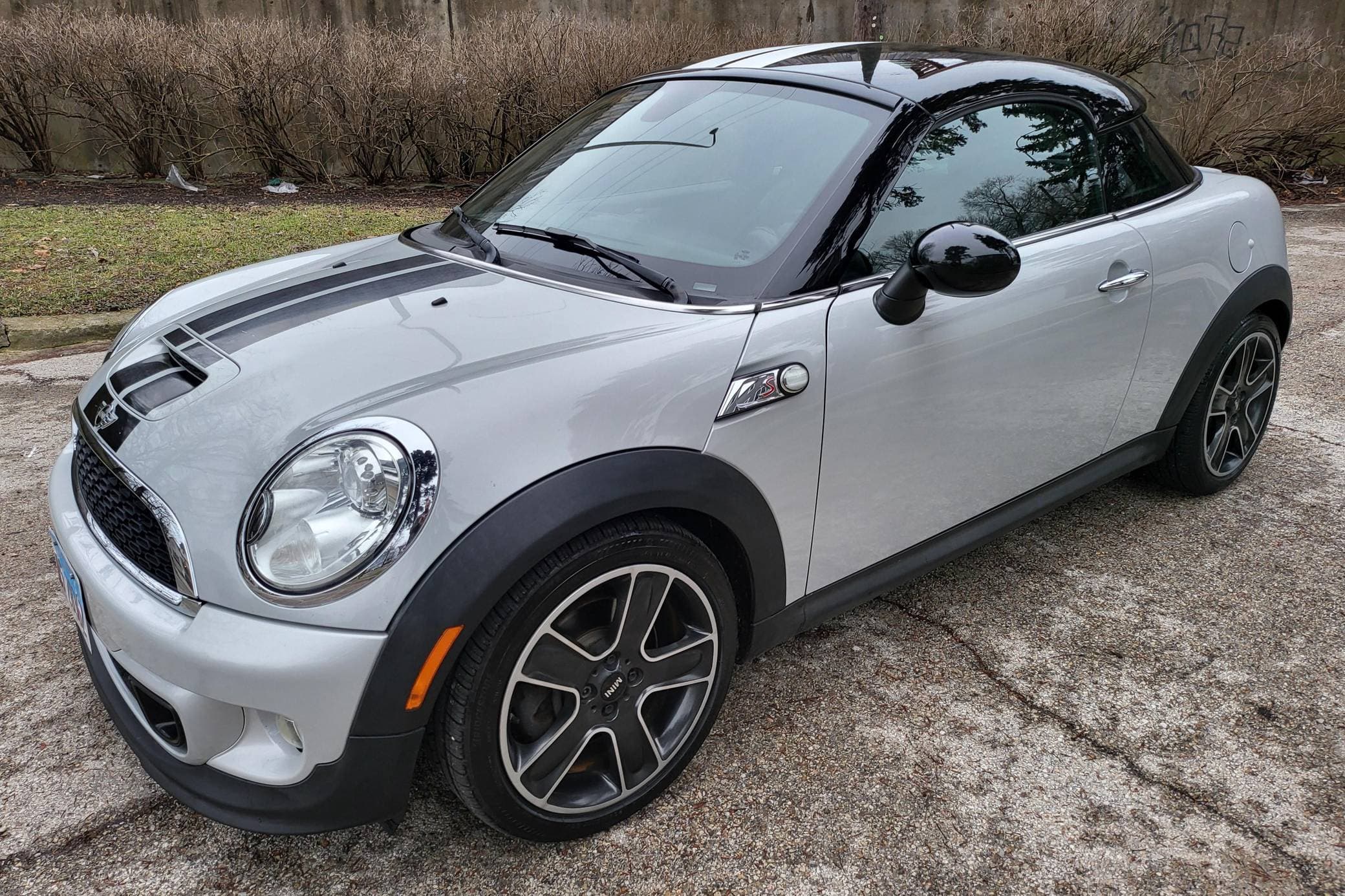2012 MINI Cooper Coupe sold for $6,000
