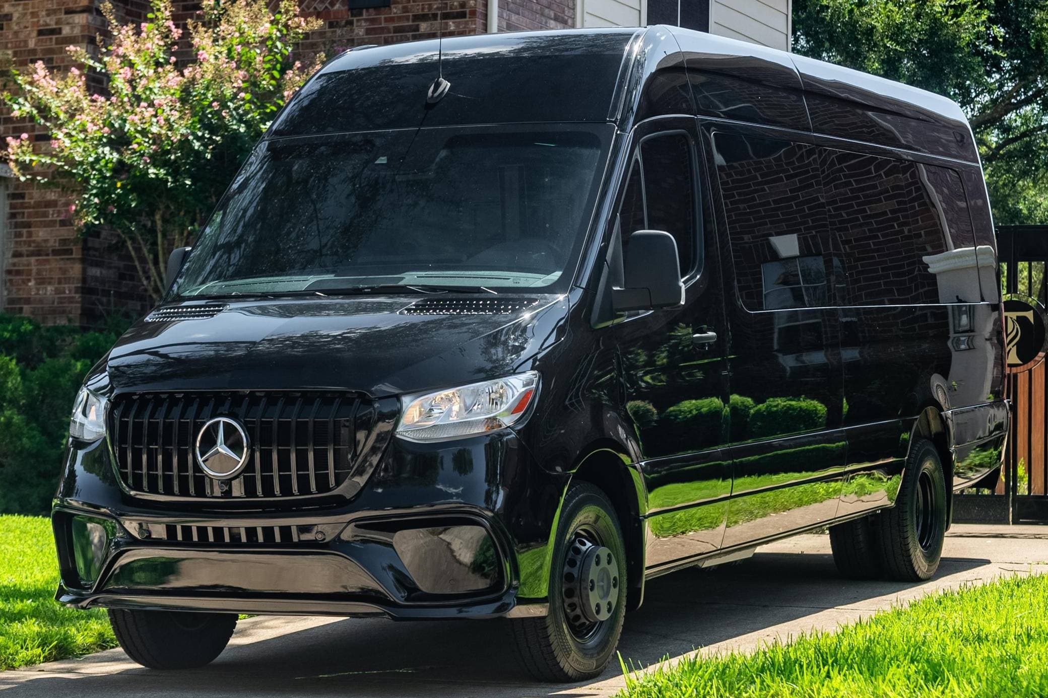 2019 Mercedes-Benz Sprinter sold for $87,500