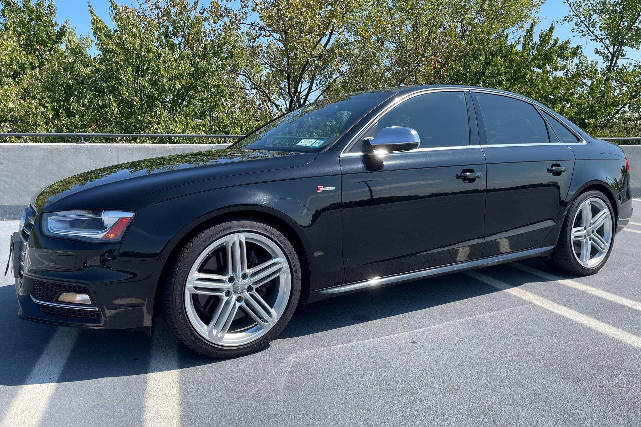 2015 Audi B8 S4 sold for $16,000