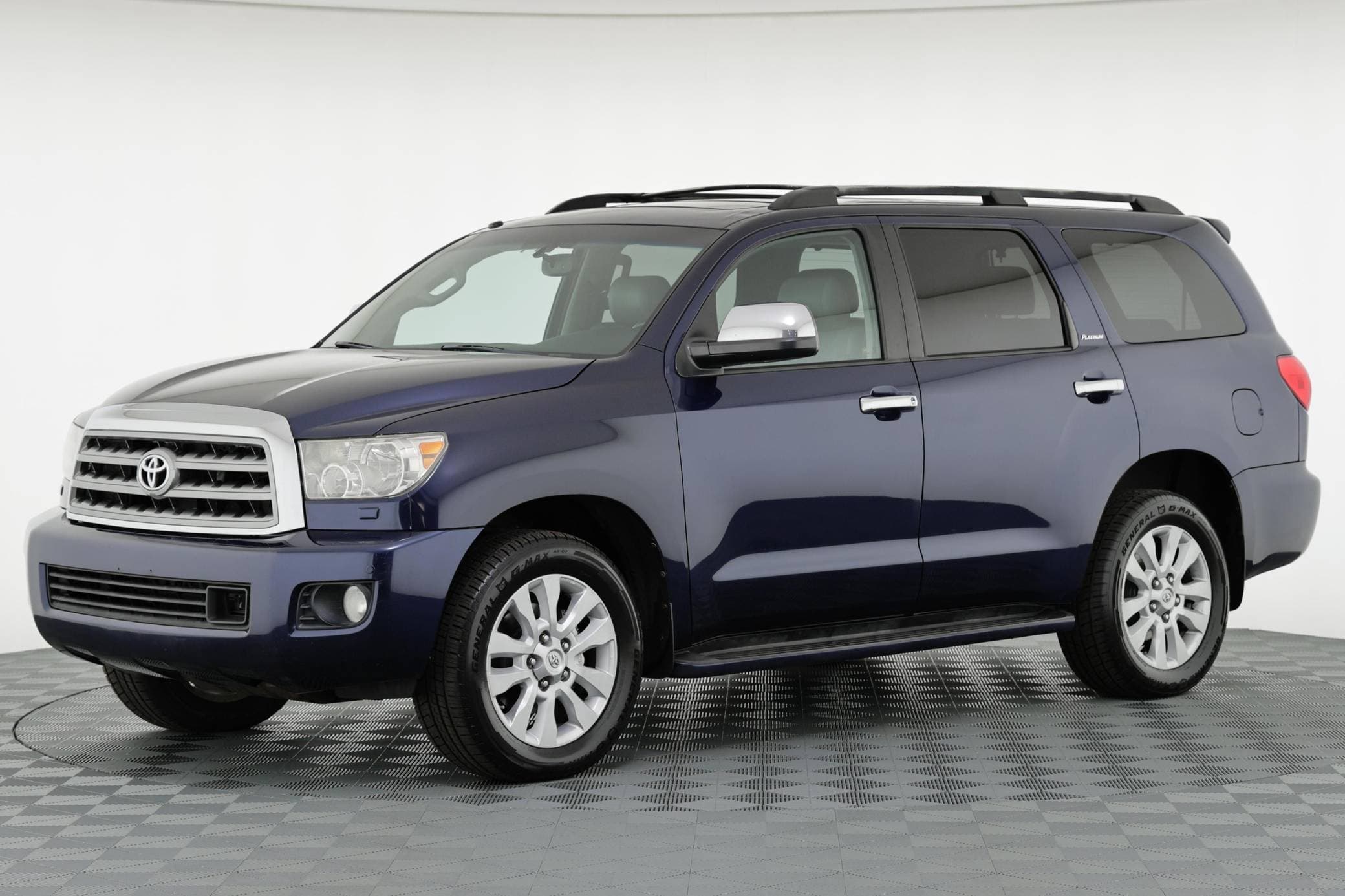 2008 Toyota Sequoia sold for $12,800