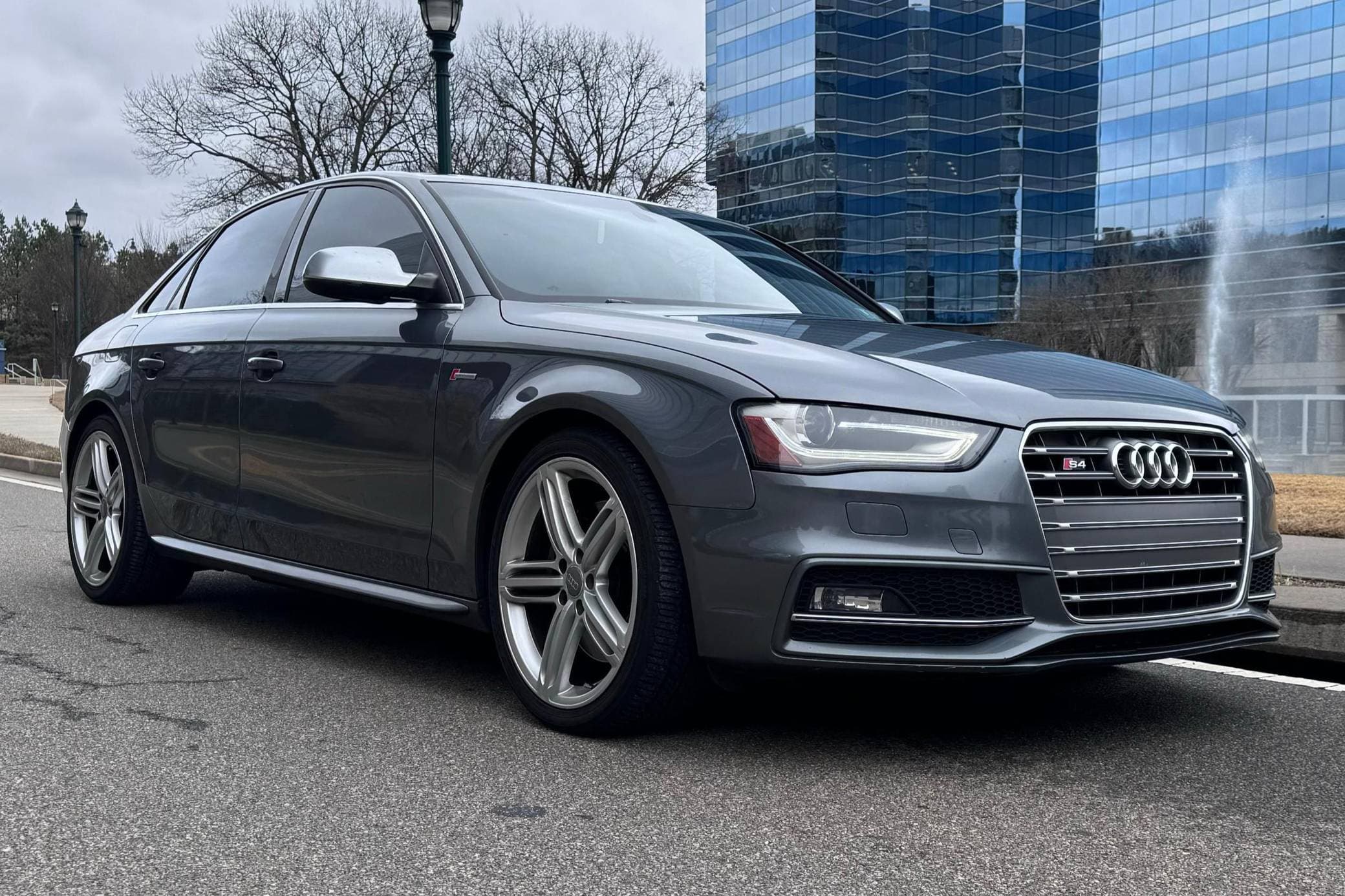 2016 Audi B8 S4 sold for $13,150