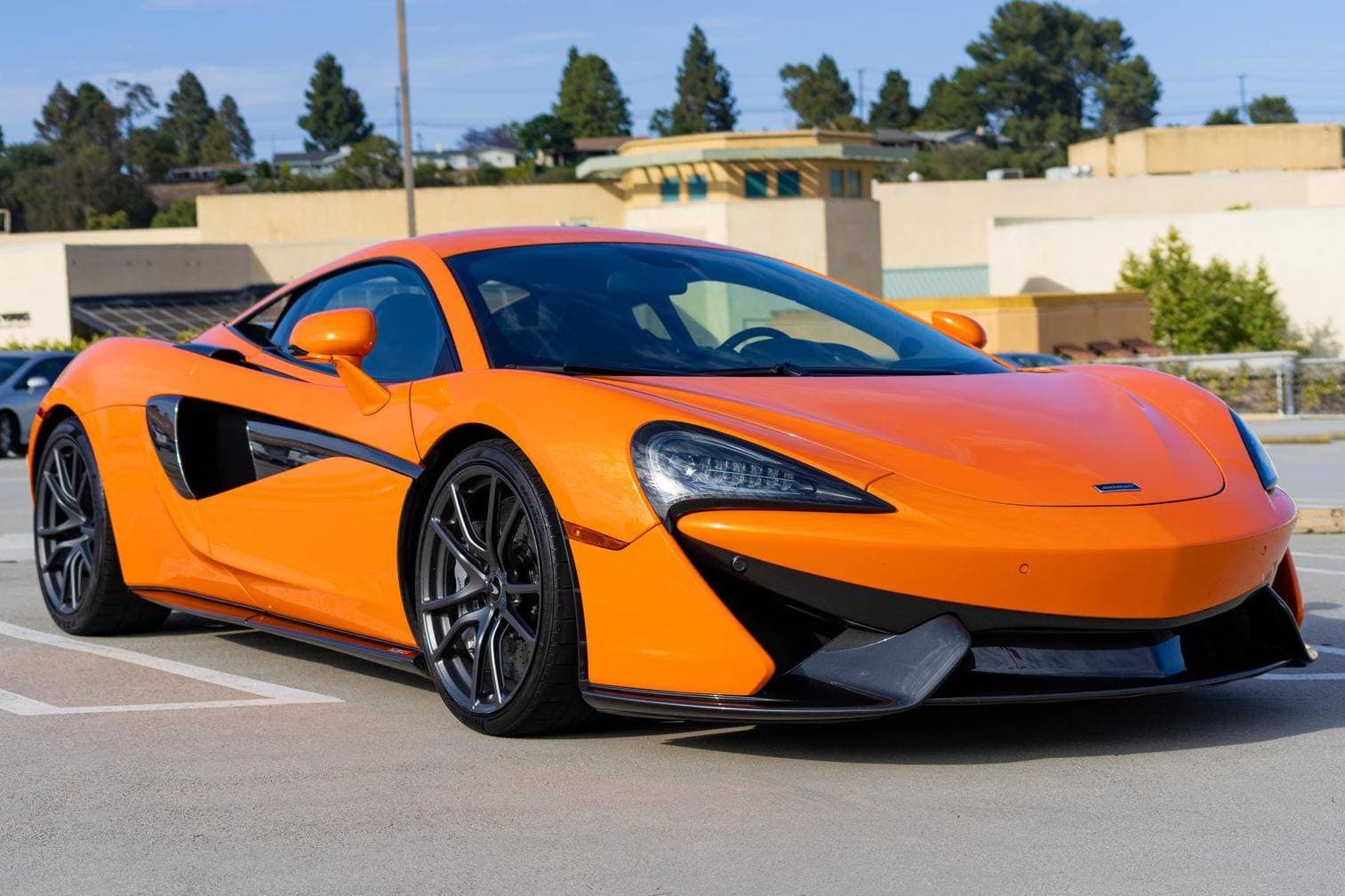 2017 McLaren 570S sold for $140,000