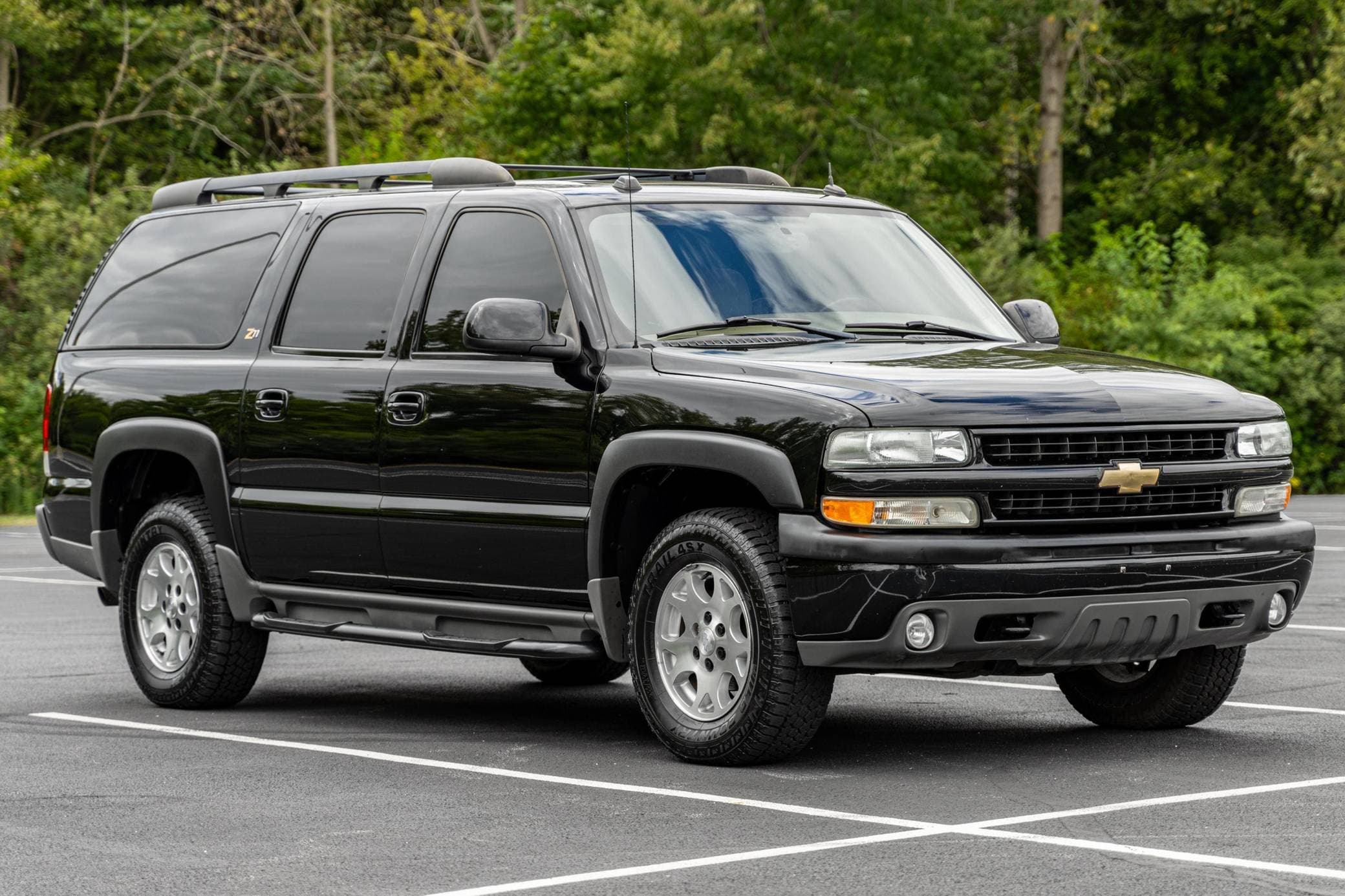 2004 Chevrolet Suburban sold for $6,400
