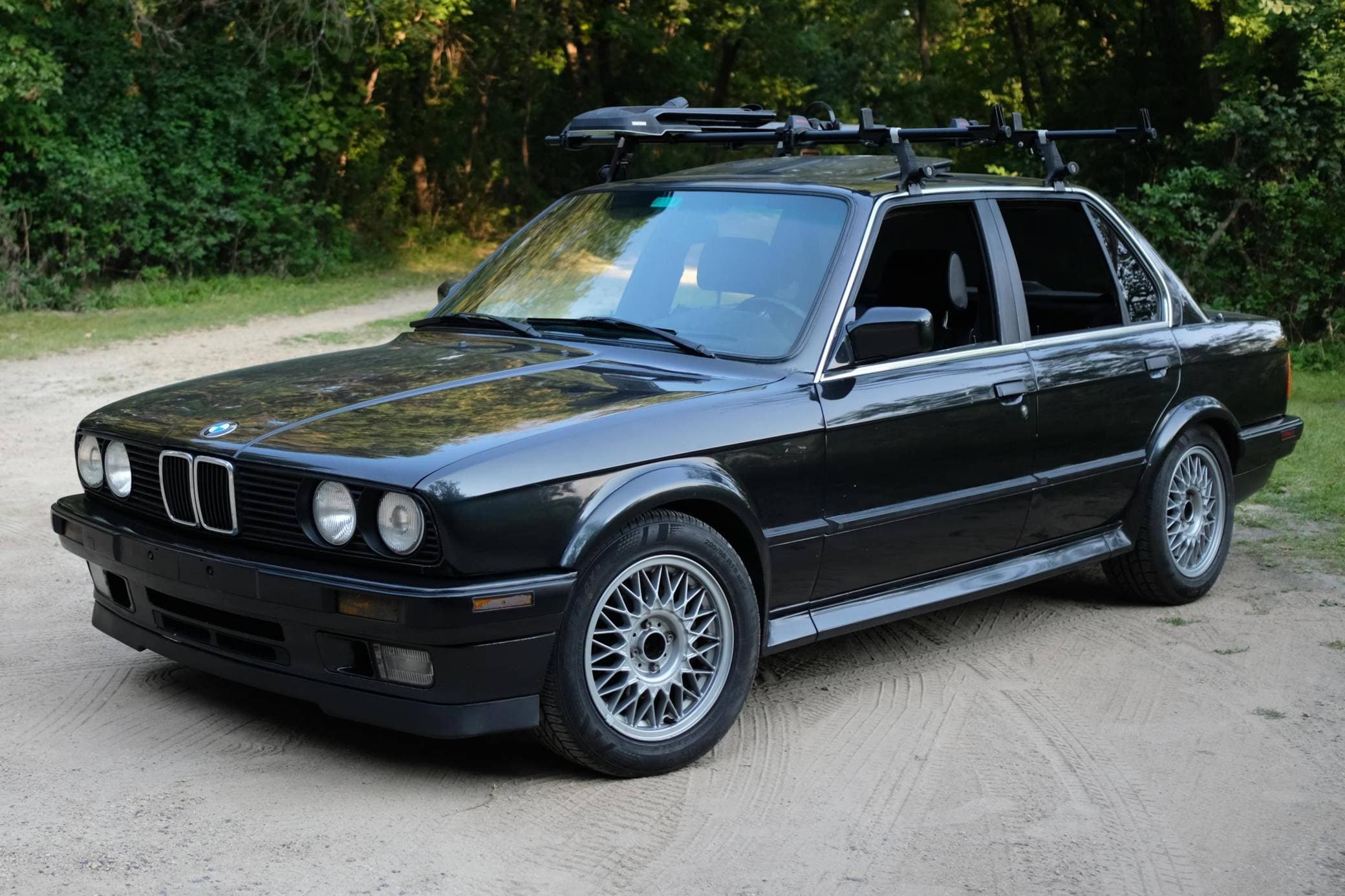 1990 BMW 3 Series sold for $10,100