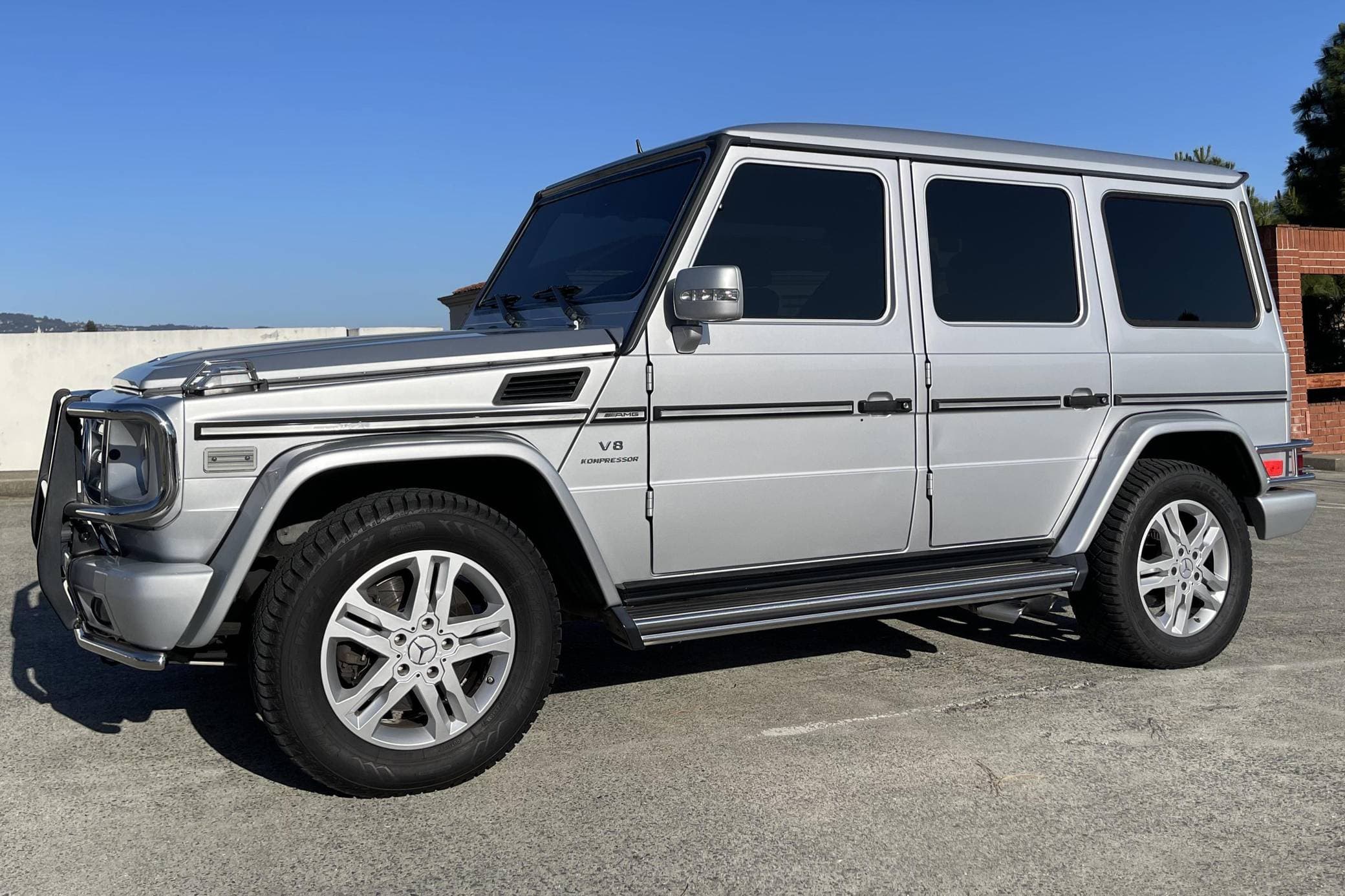 2009 Mercedes-Benz G Wagen sold for $35,000