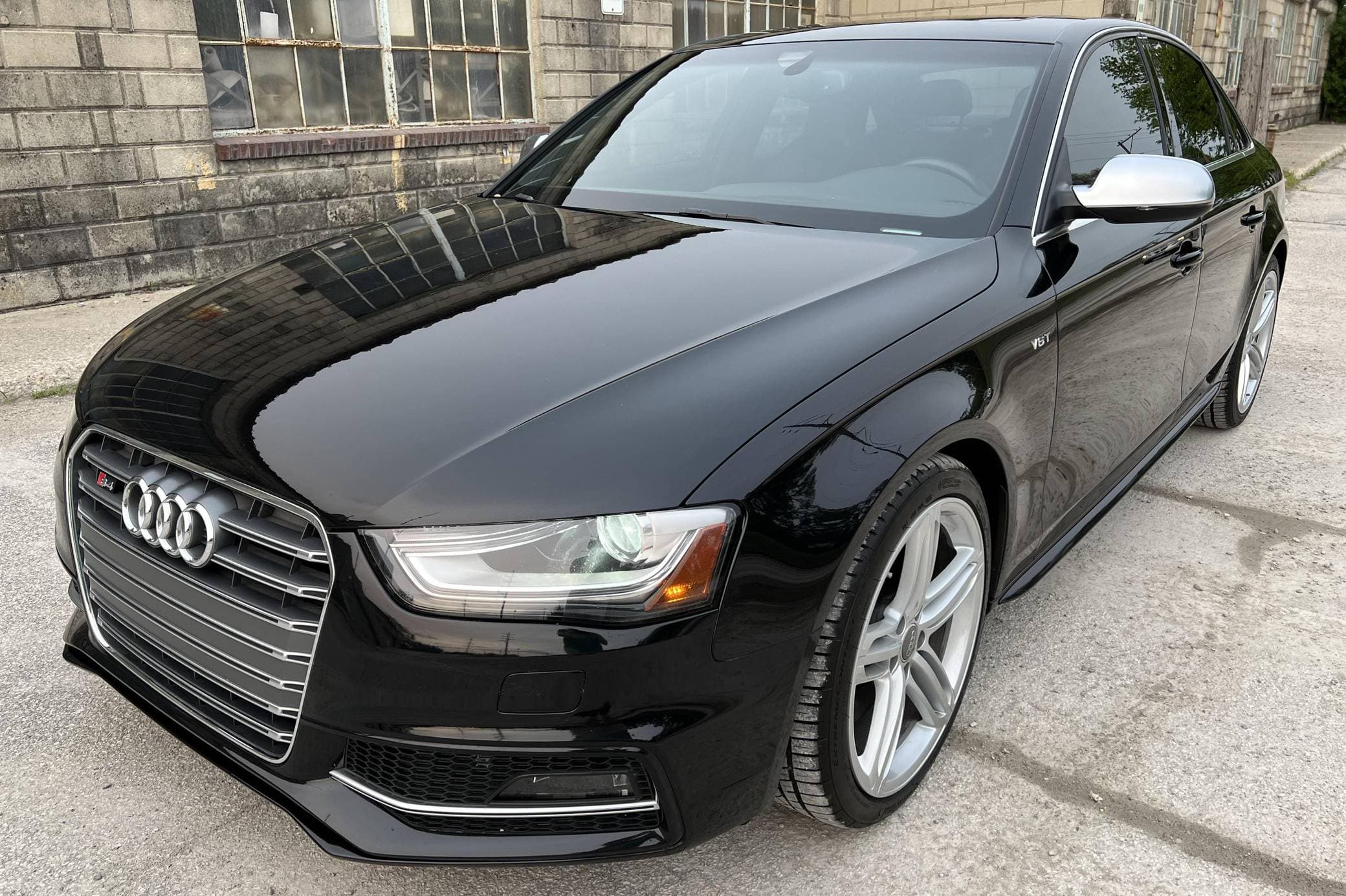 2013 Audi B8 S4 sold for $27,250