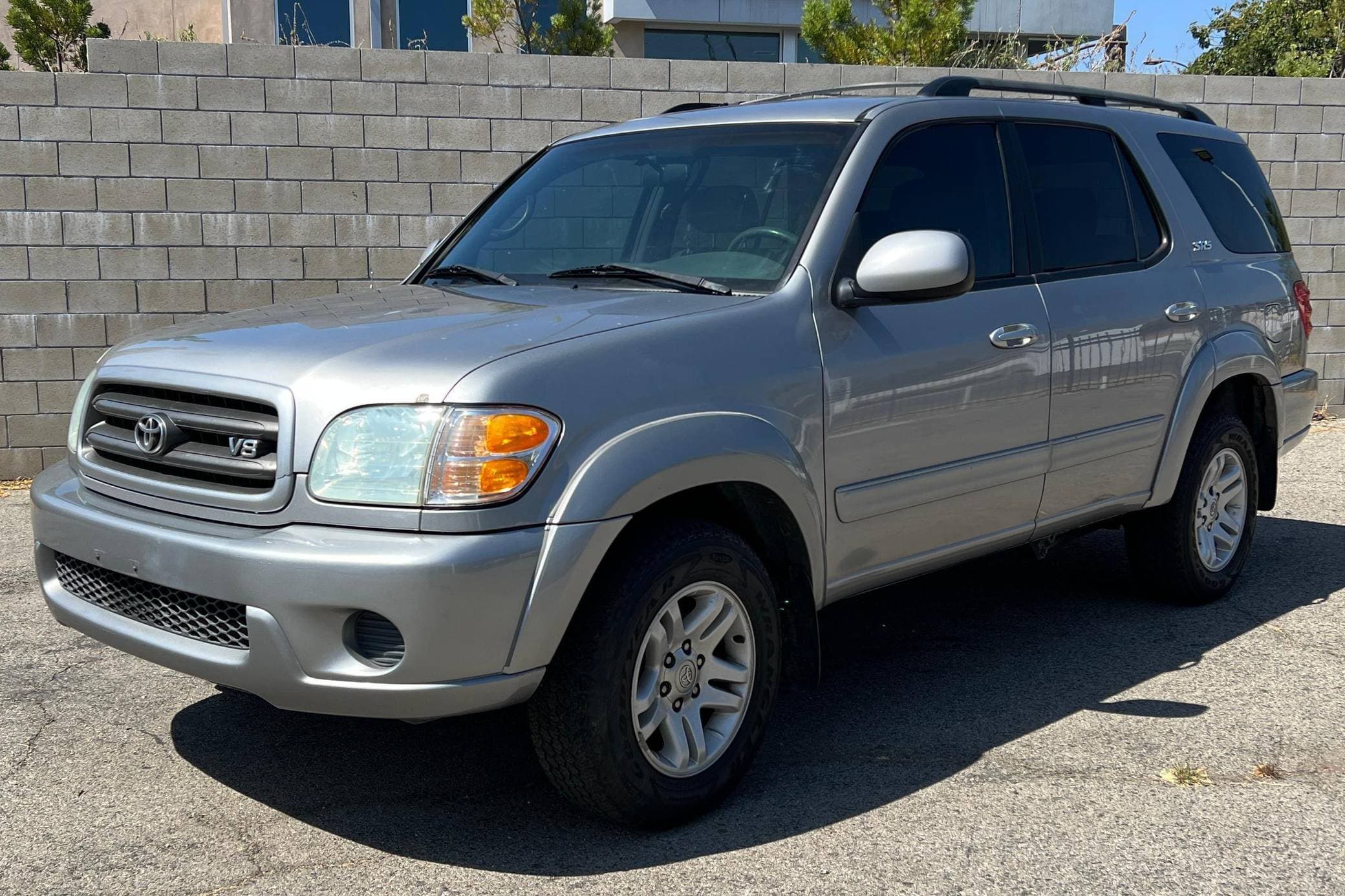 2004 Toyota Sequoia sold for $6,000