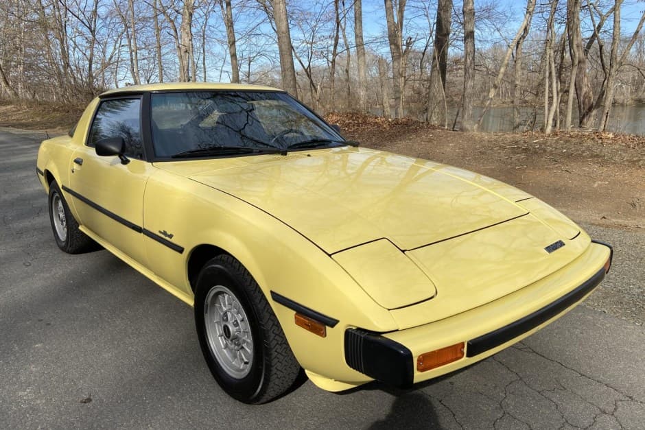 1979 Mazda RX-7 FB sold for $10,000