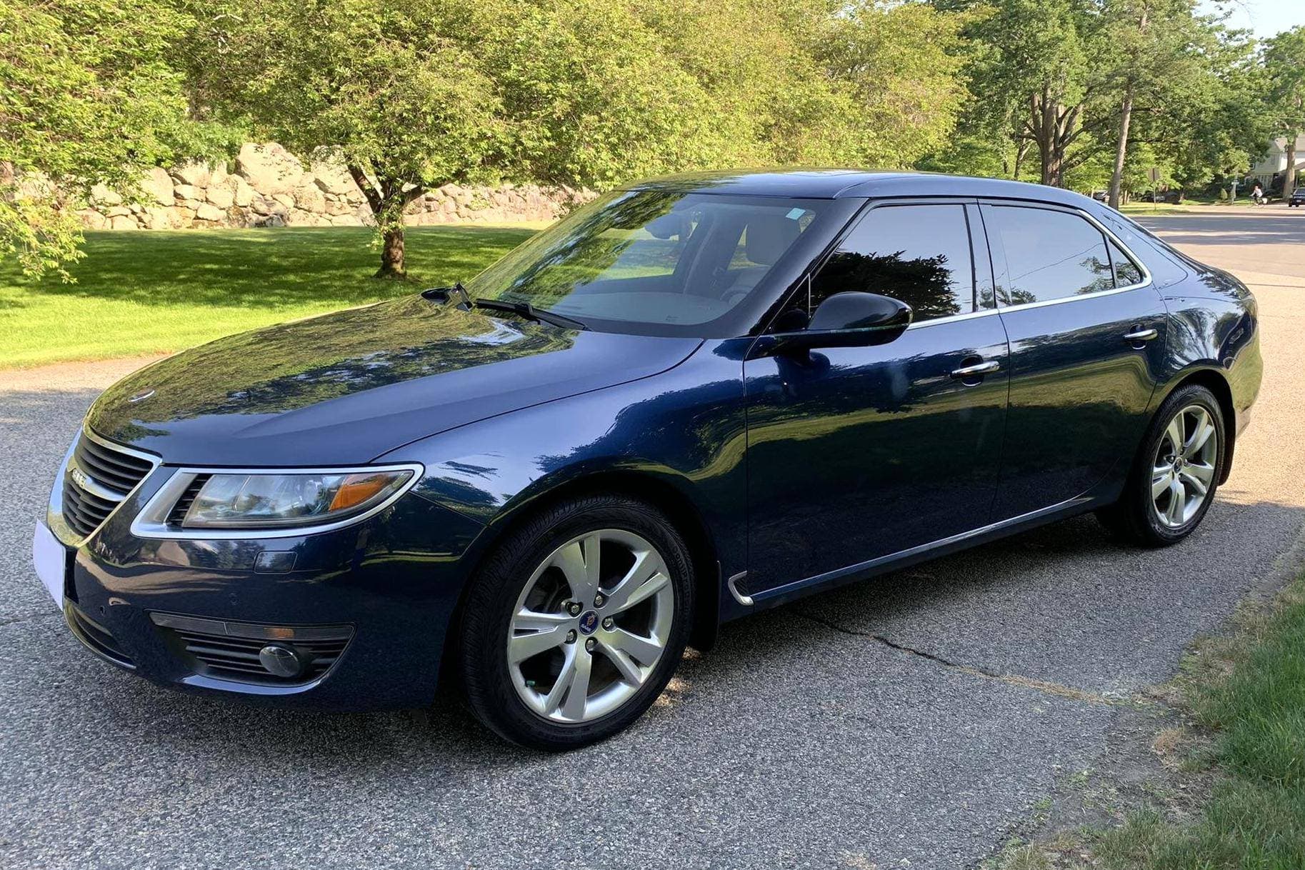 2011 Saab 9-5 sold for $10,175