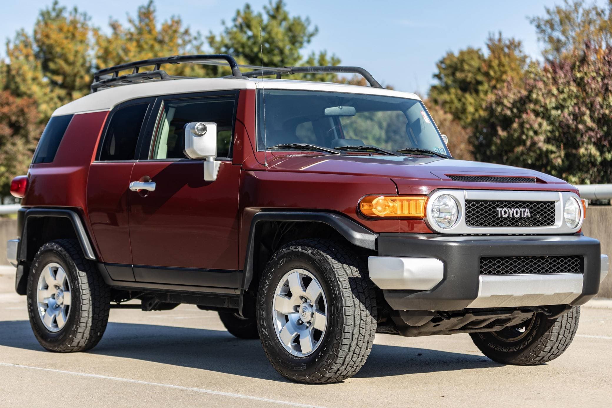 2008 Toyota FJ Cruiser sold for $16,950