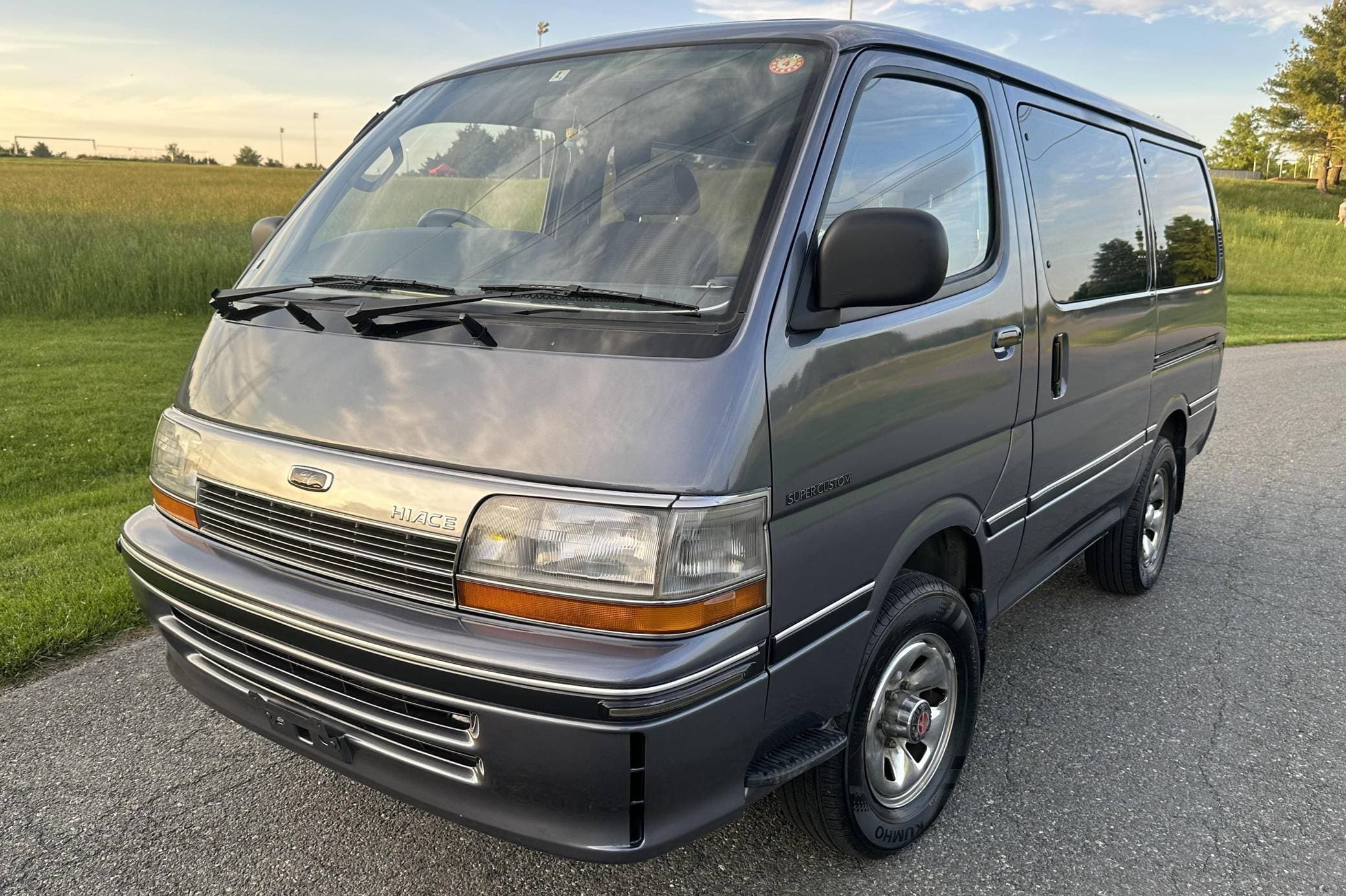 1992 Toyota HiAce sold for $7,500