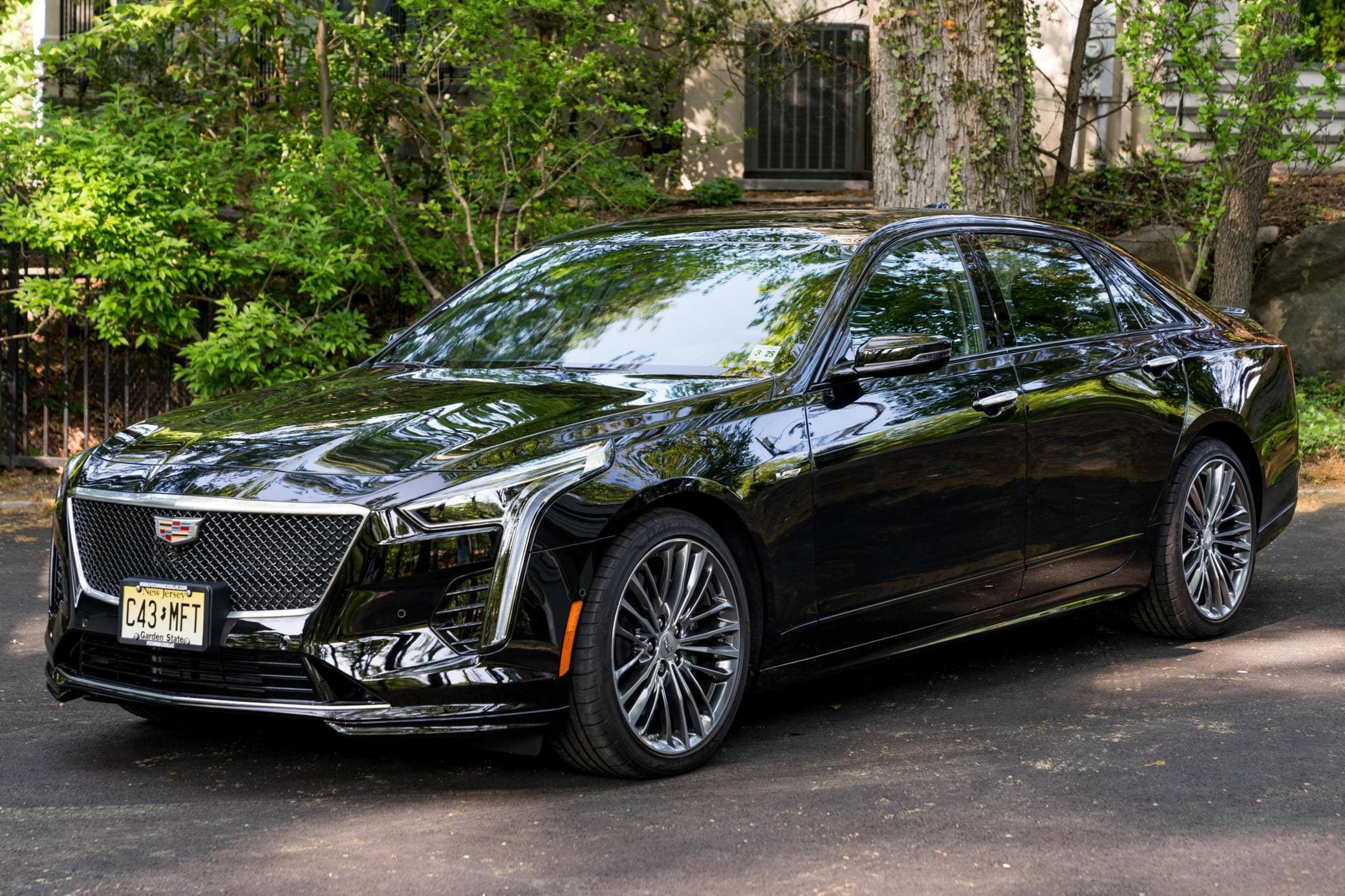 2020 Cadillac CT6-V sold for $81,000