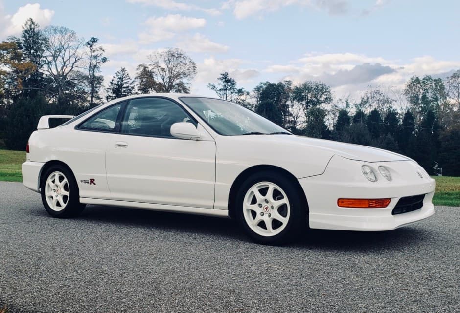 1998 Acura Integra Type R sold for $23,500