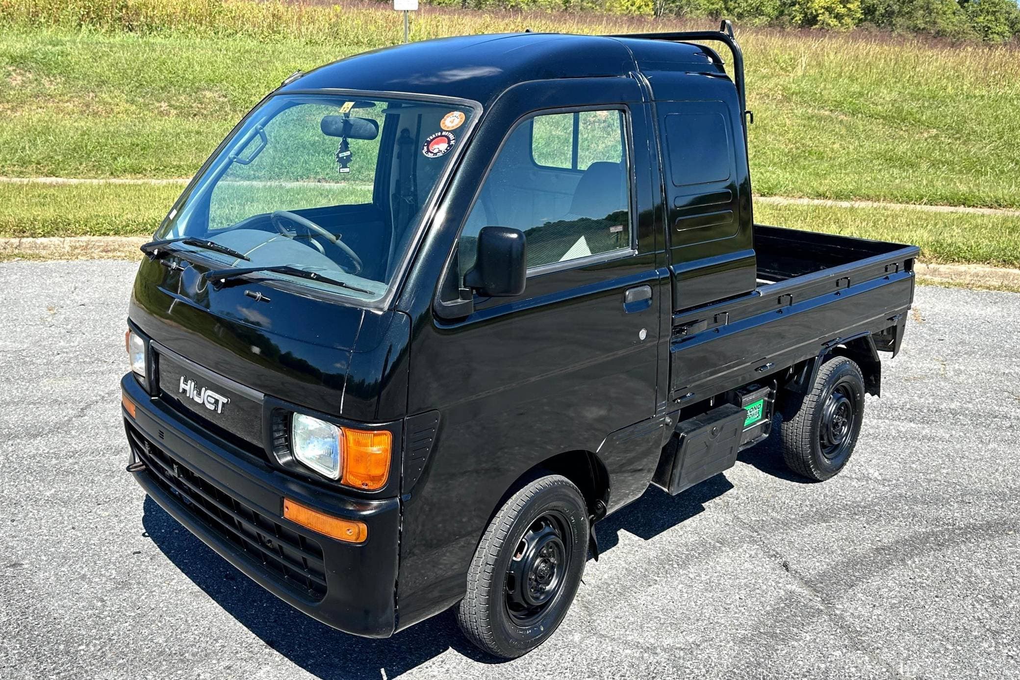 1997 Daihatsu Hijet sold for $5,500
