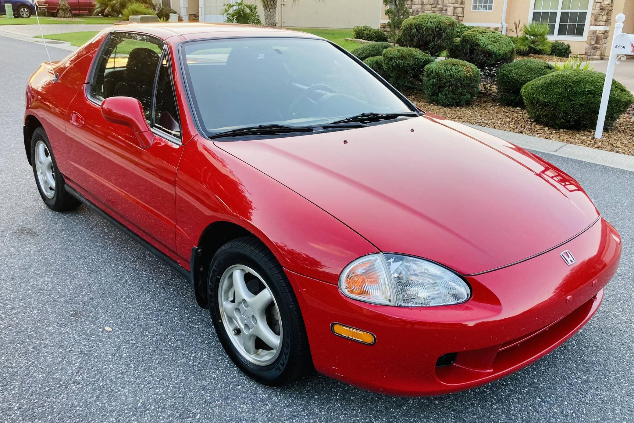 1997 Honda Del Sol sold for $11,500