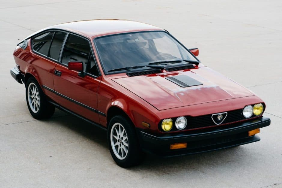 1985 Alfa Romeo GTV6 sold for $7,300
