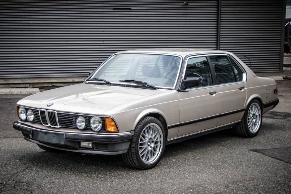 1985 BMW E23 7-Series sold for $6,800
