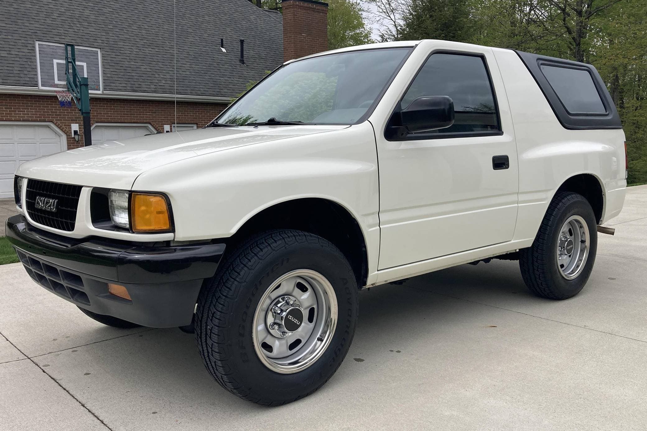 1994 Isuzu Amigo sold for $13,650