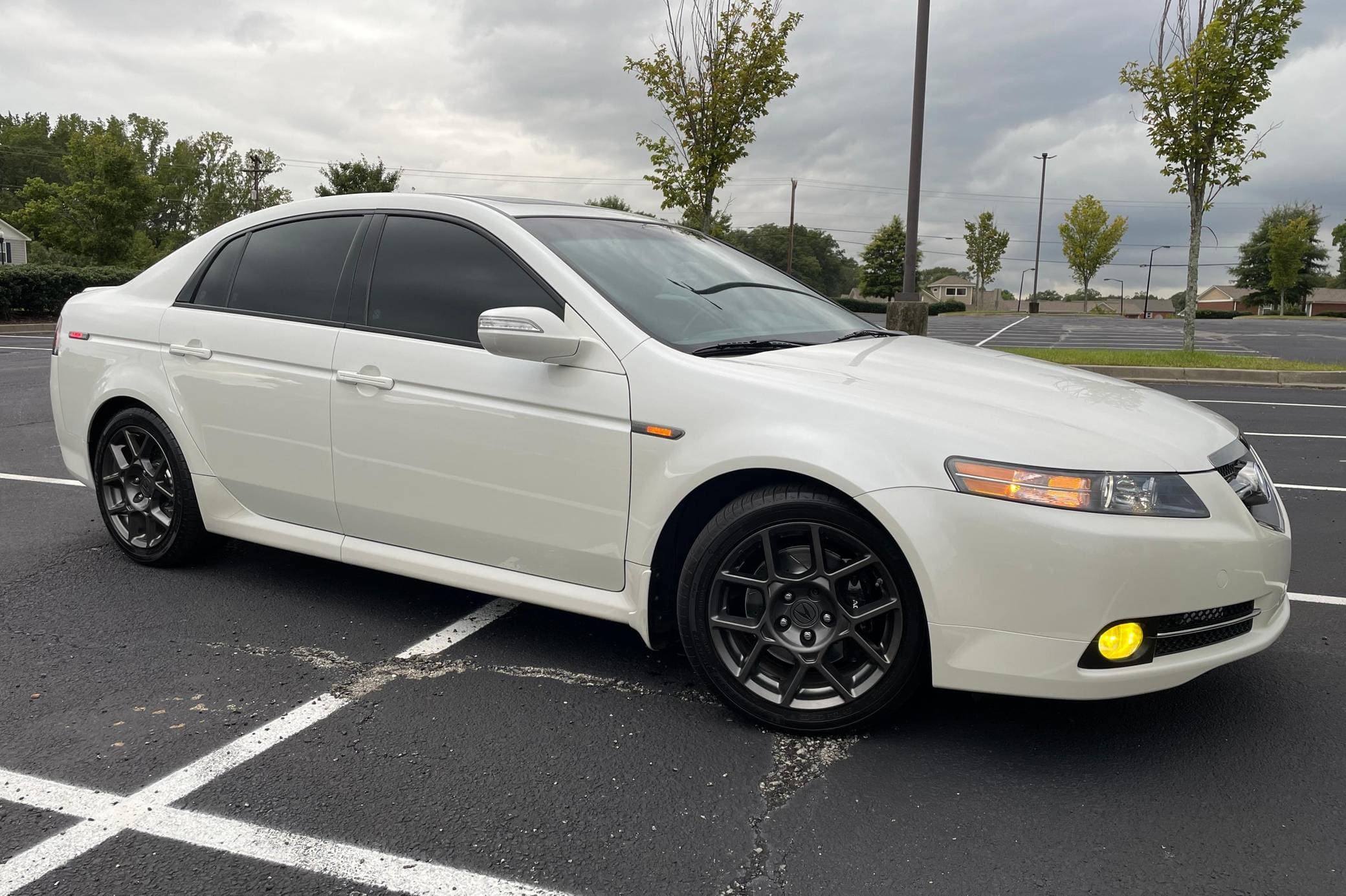 2008 Acura TL sold for $10,100