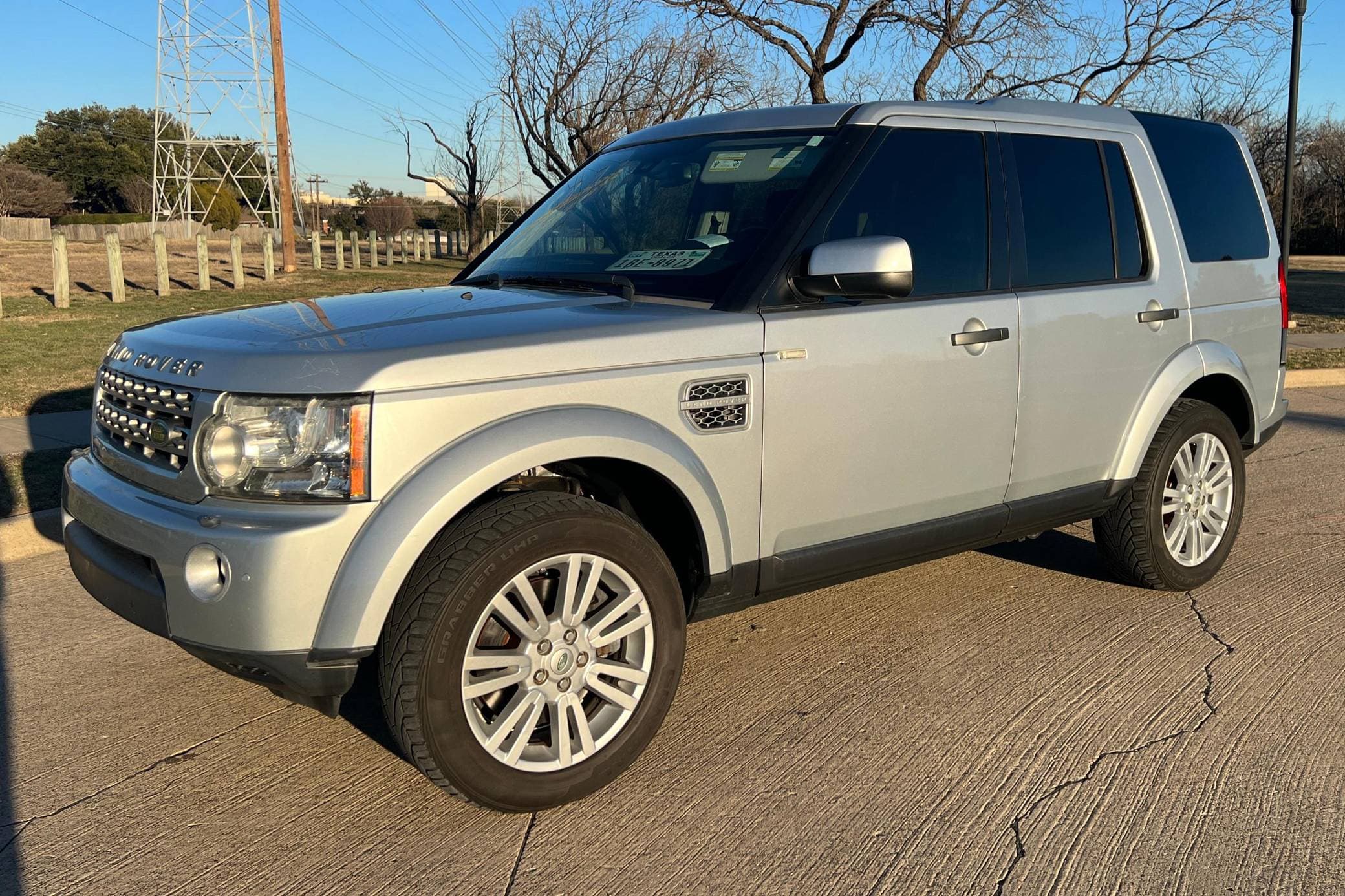 2010 Land Rover LR4 sold for $9,500