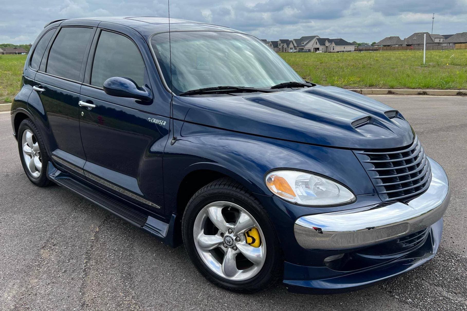 2001 Chrysler PT Cruiser sold for $4,700