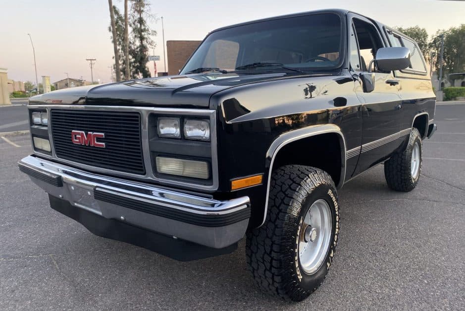 1989 GMC Jimmy (1973-1991) sold for $24,000