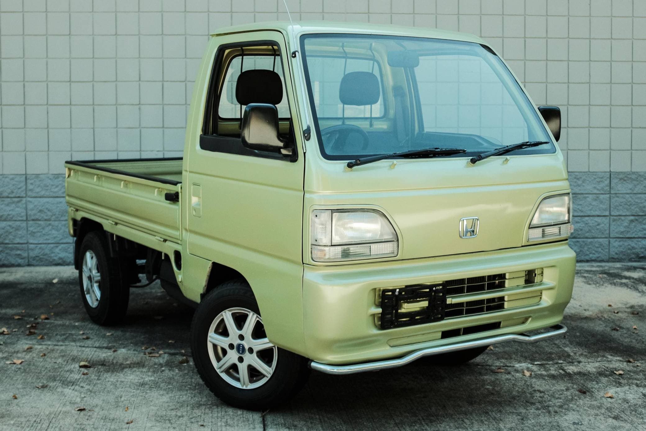 1996 Honda Acty sold for $6,600