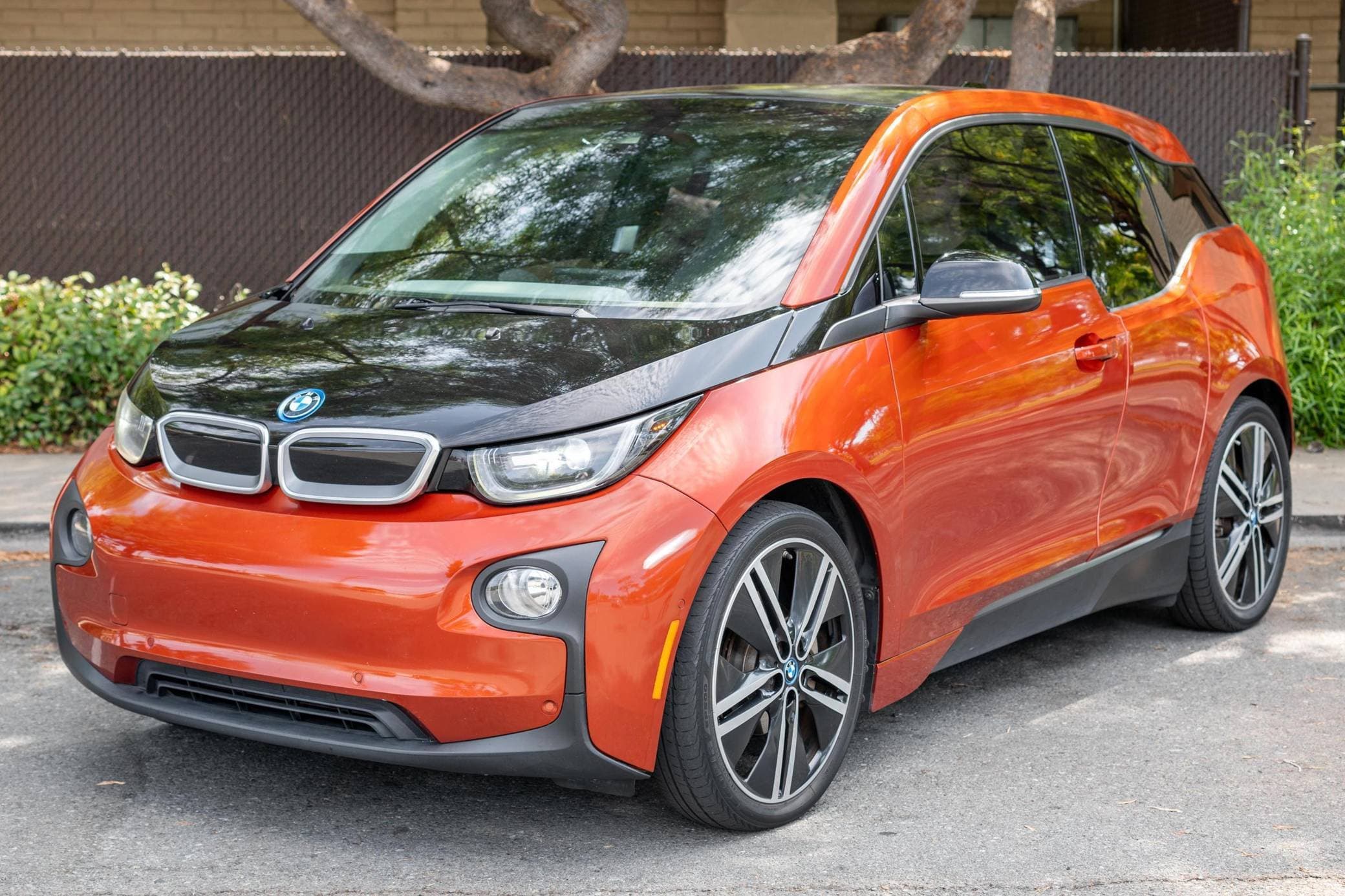 2015 BMW i3 sold for $7,700