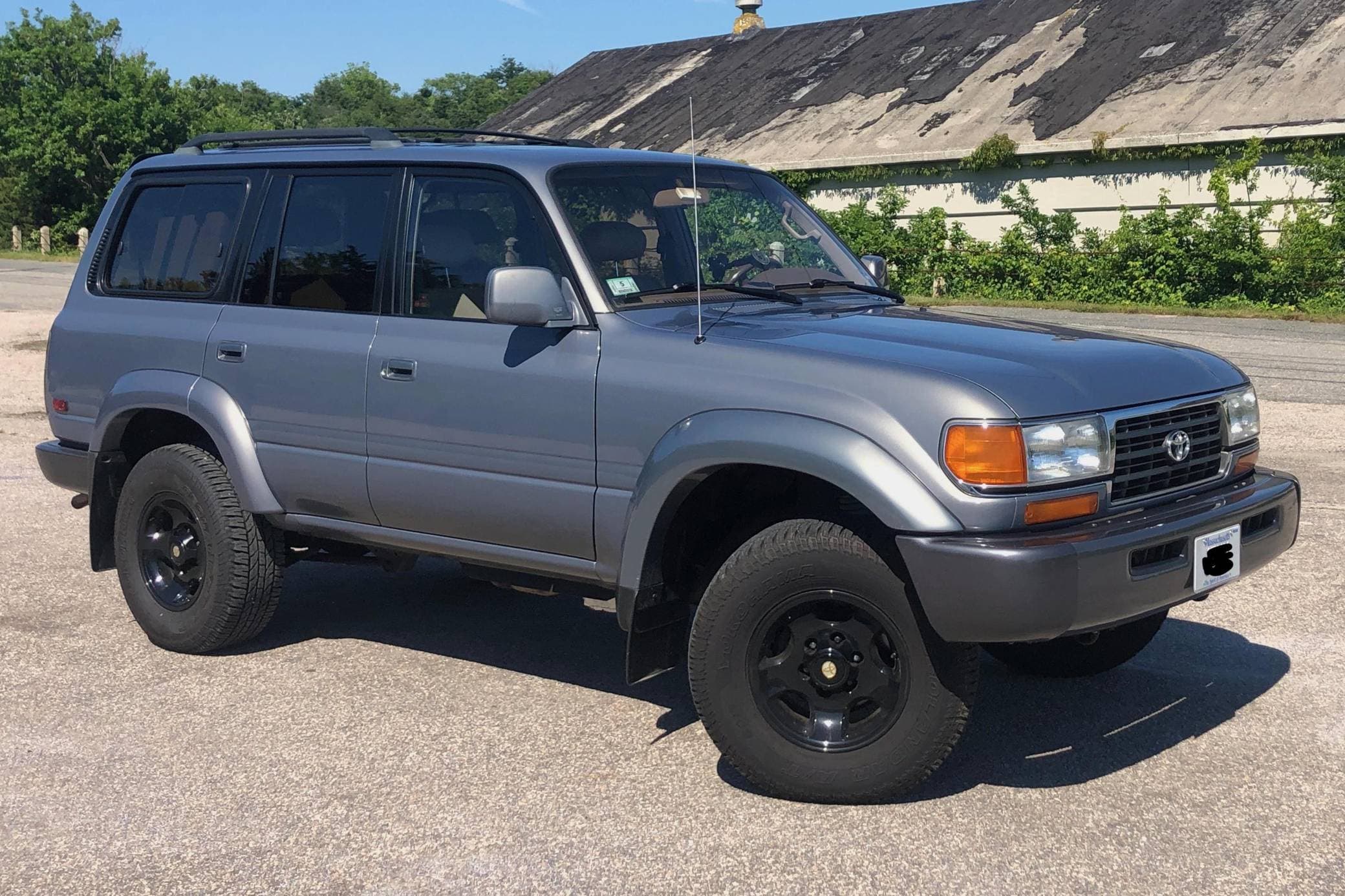 1996 Toyota Land Cruiser sold for $18,750