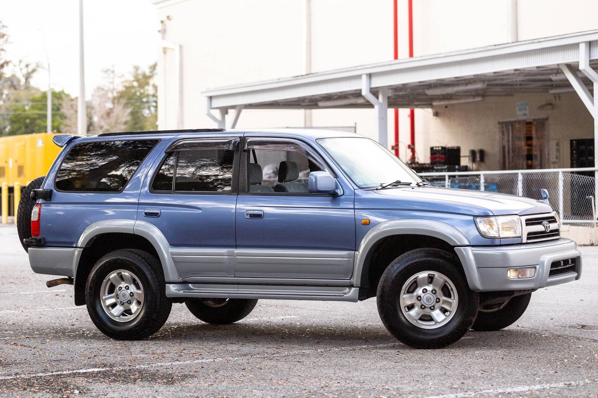 1998 Toyota Hilux sold for $22,250