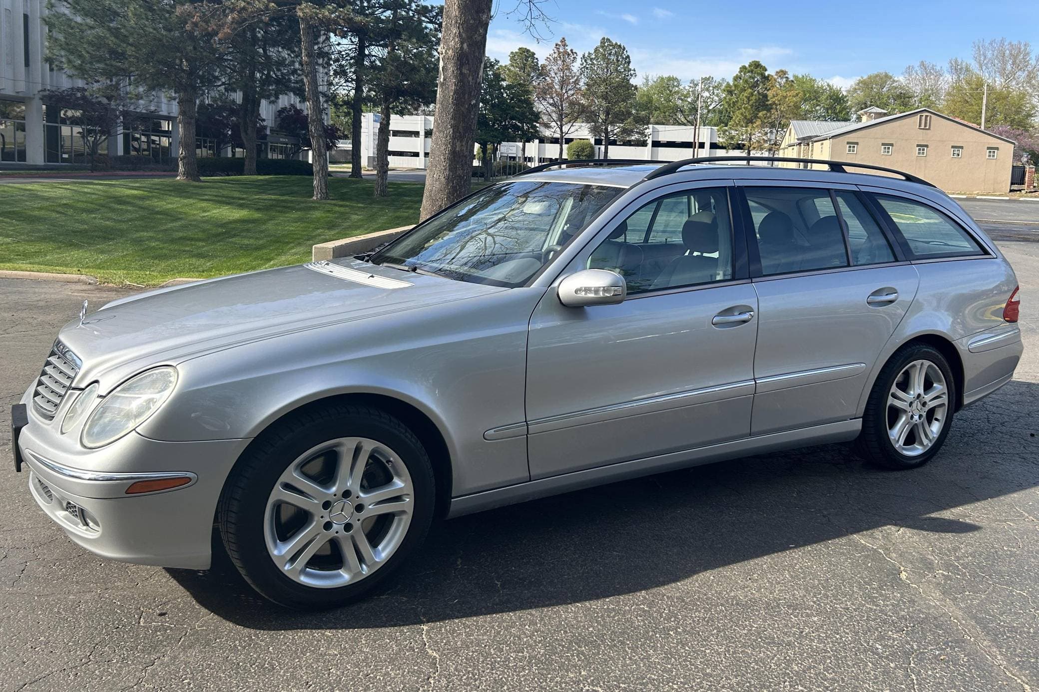 2005 Mercedes-Benz E-Class sold for $16,250
