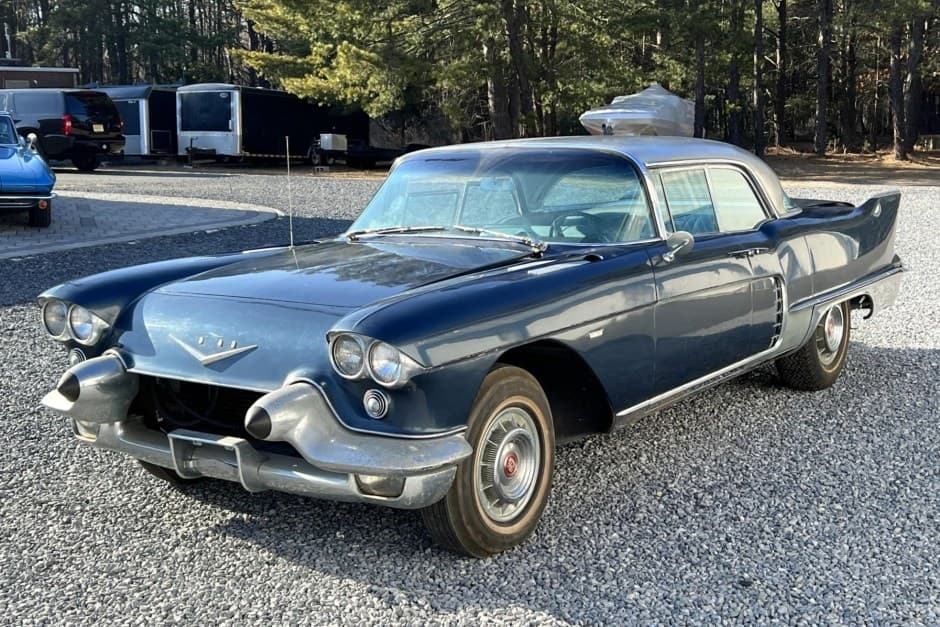 1958 Cadillac Eldorado sold for $28,900